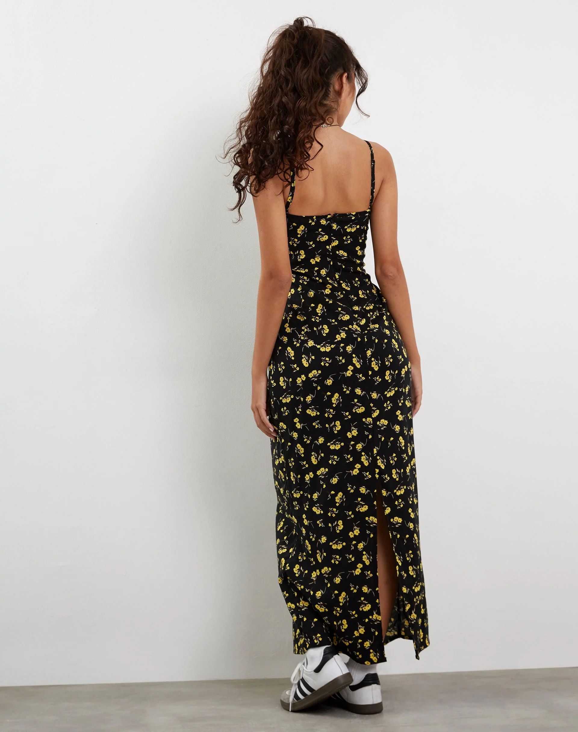 Kafka Maxikleid in Butterblume Schwarz und Gelb - Image 4