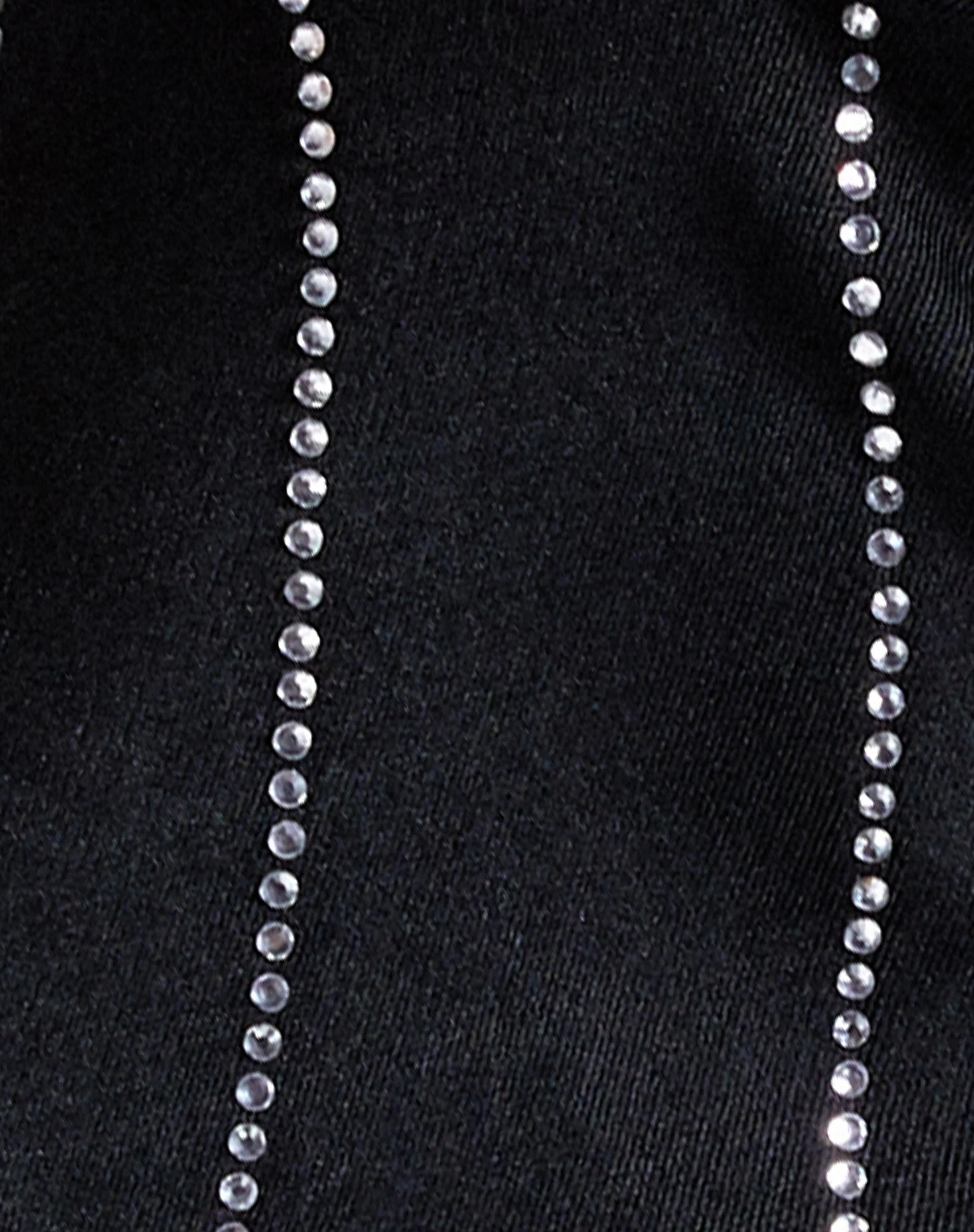 Kaigra Cropped Cardi aus Krepp Schwarz Hotfix Diamante - Image 7