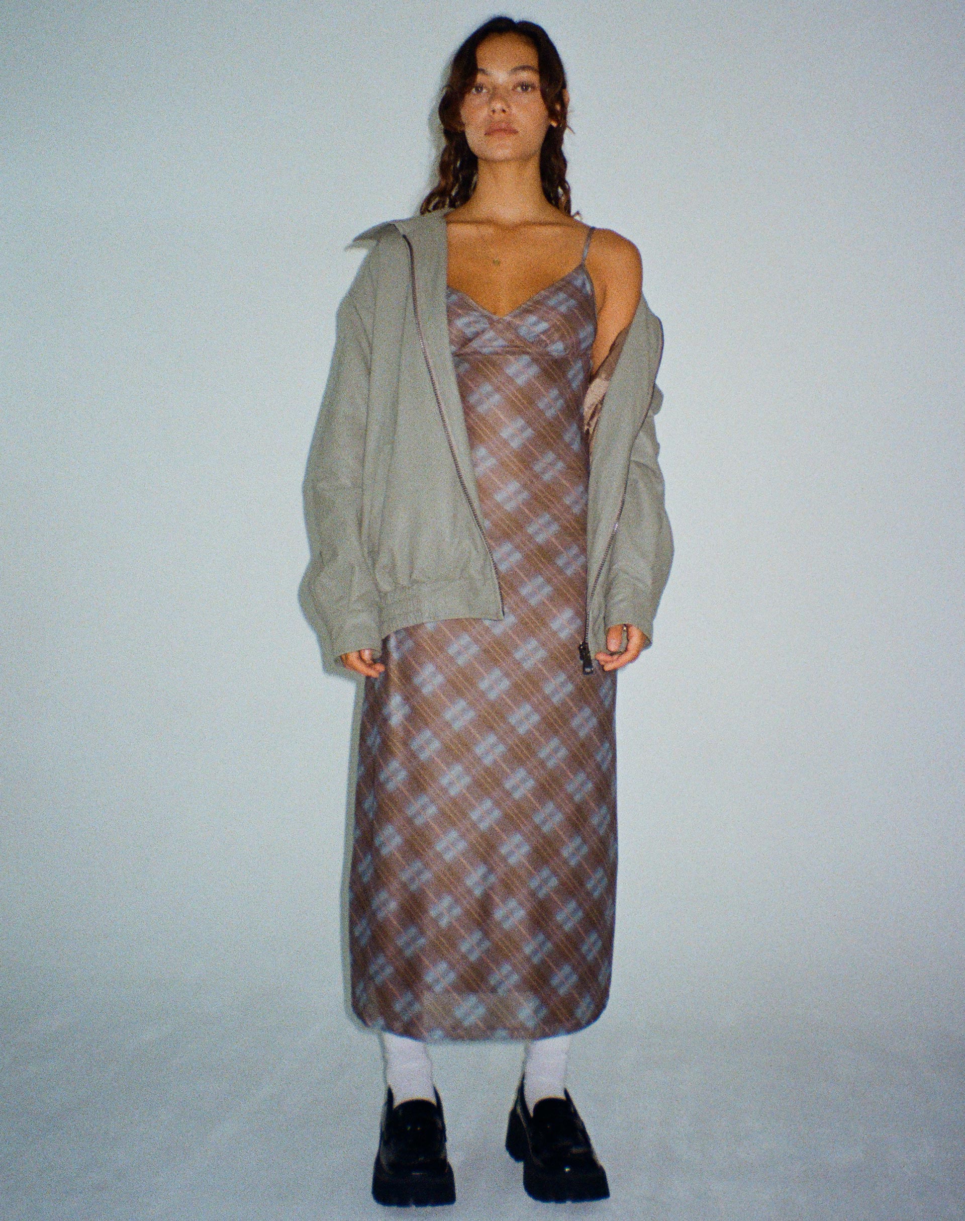 Kalana Midikleid in Grün Unscharfes Karo Dunkeloliv