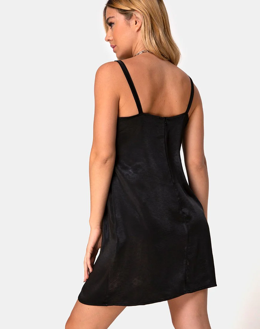 Kamalia Slip-Kleid aus Satin Schwarz - Image 5