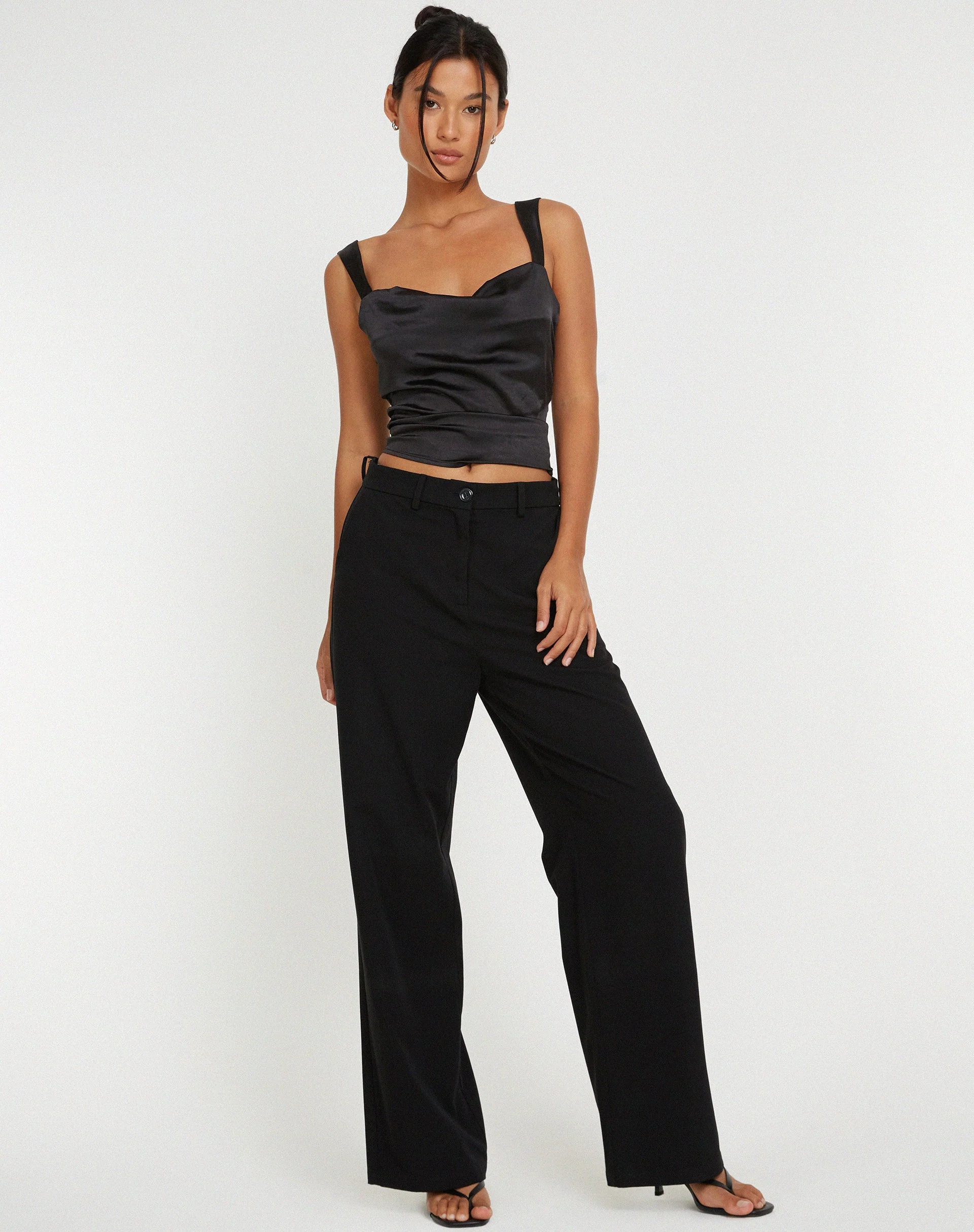 Kanaya Top in Schwarz Satin - Image 4