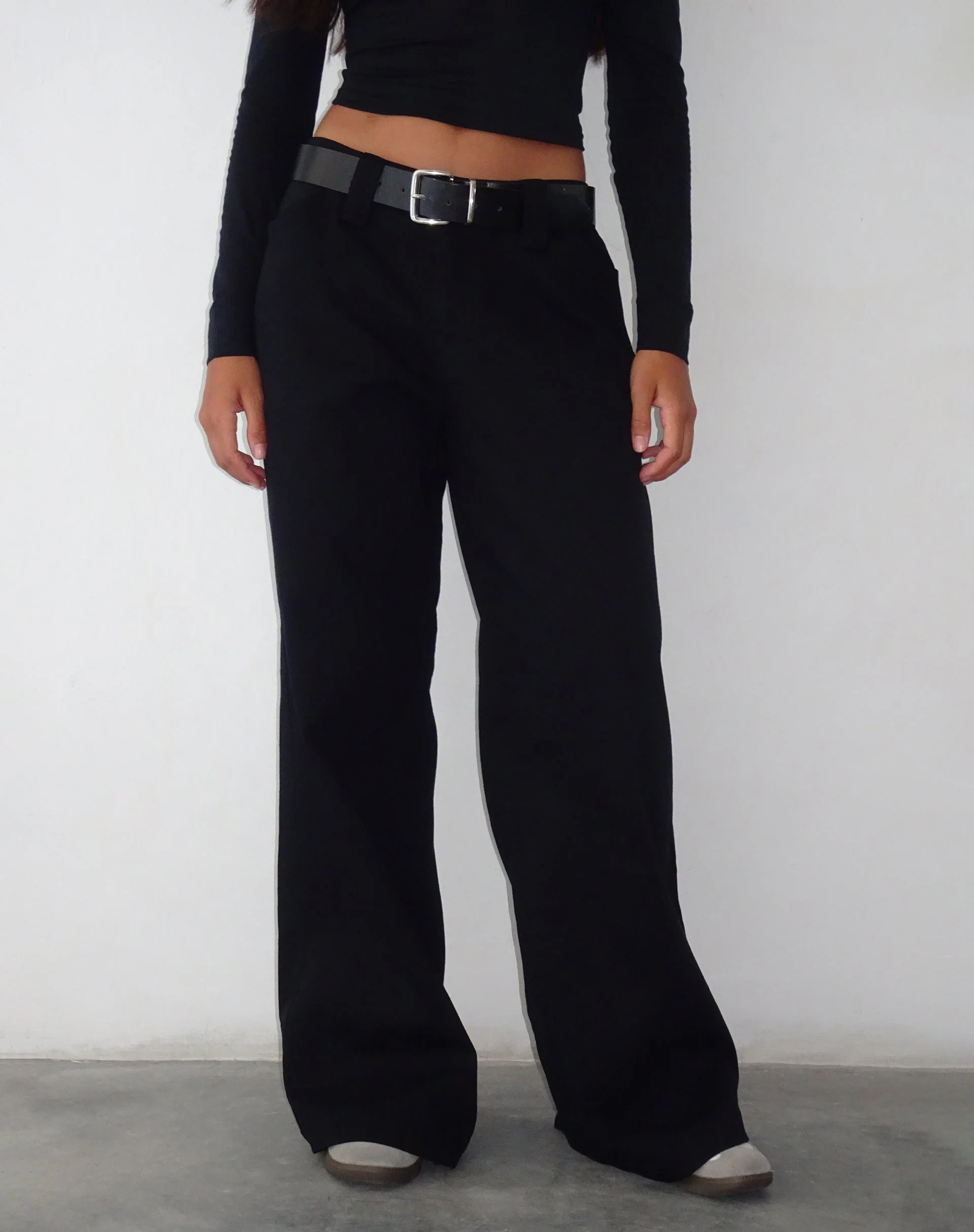 Kaomy Hose mit weitem Bein in Schwarz