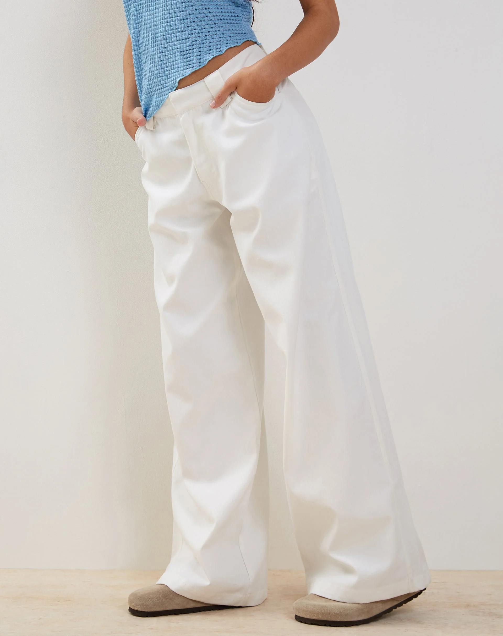 Kaomy Hose mit weitem Bein in Weiß - Image 2