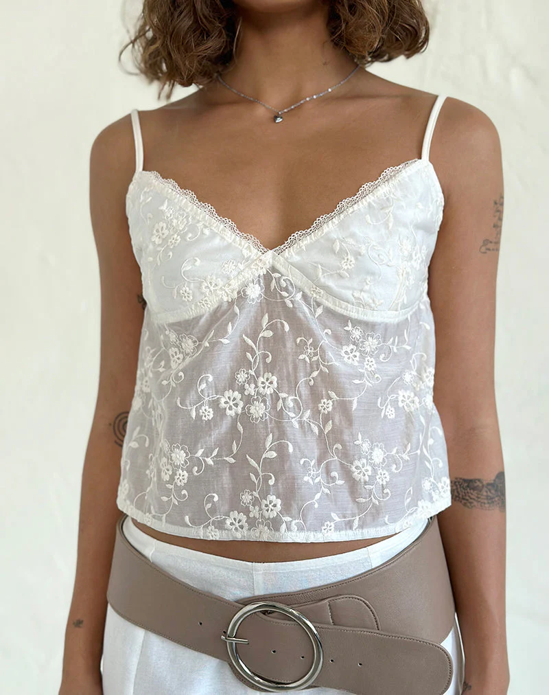 Kasturi Top in Broderie Weiß