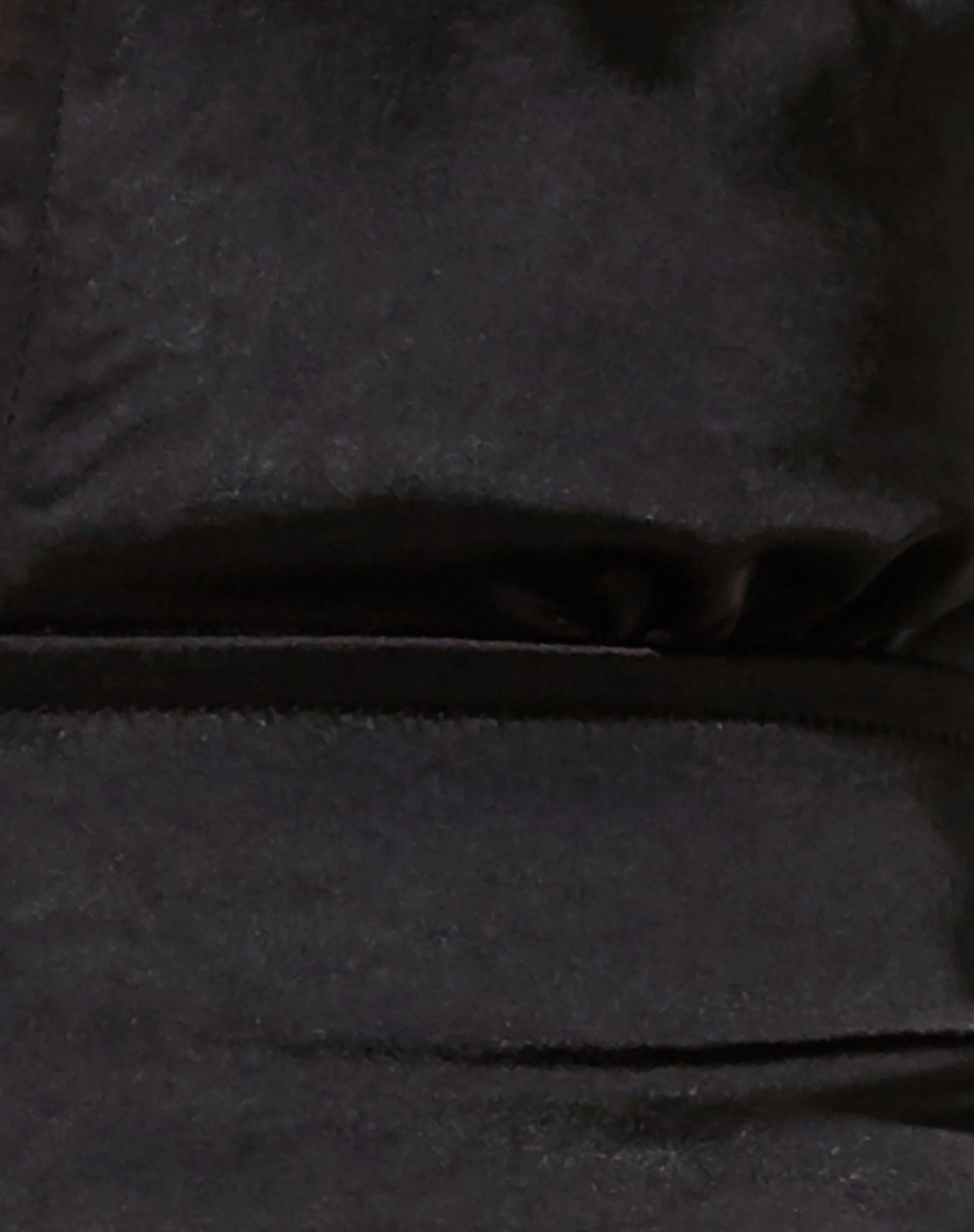 Keiza Crop Top aus Satin Schwarz - Image 8