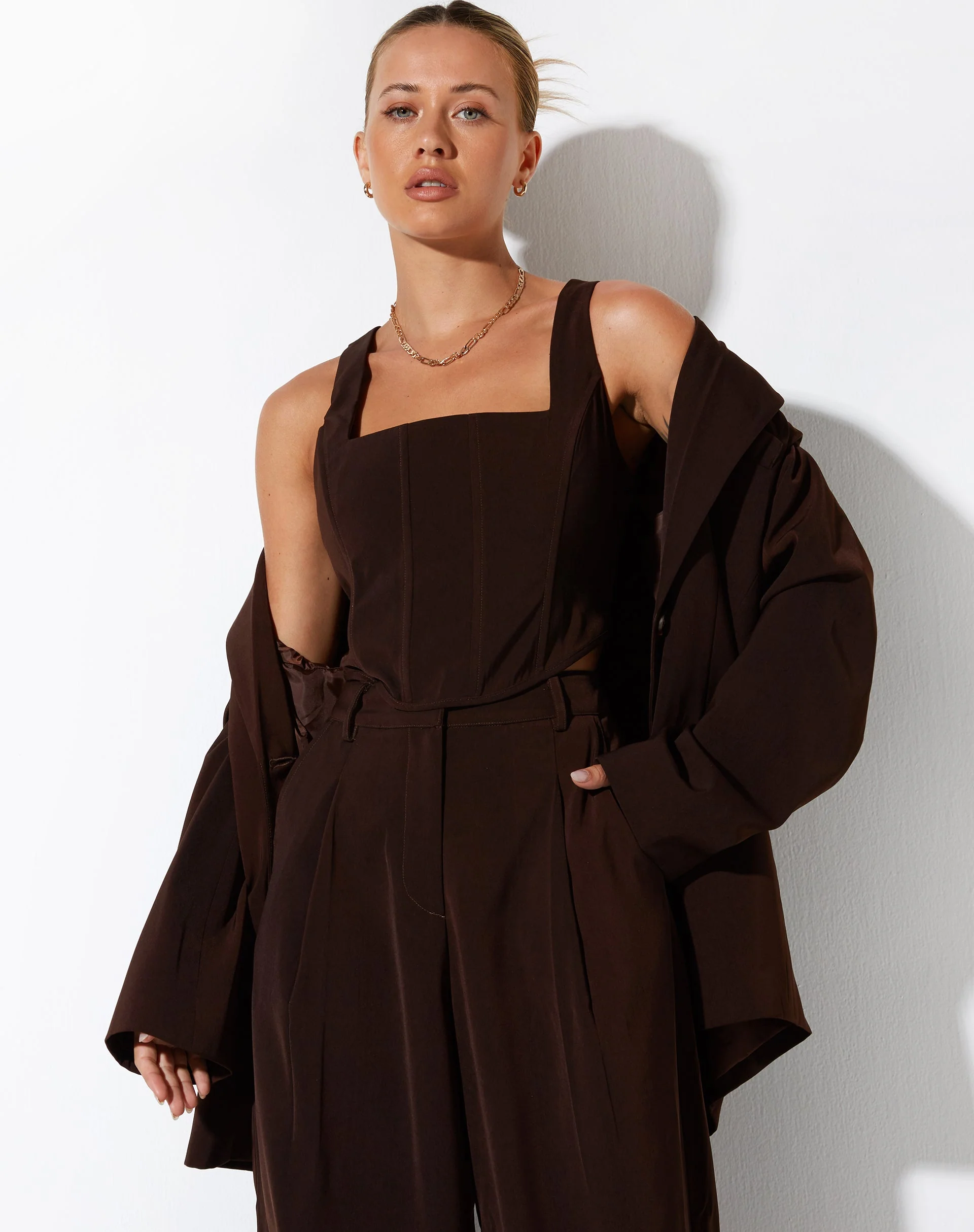 Kicy Korsett-Top in Tailoring Dark Chocolate - Image 5