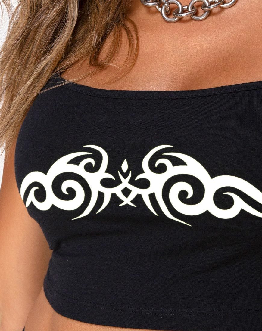 Schwarzes Kini-Crop-Top mit weißem Tribal-Print - Image 5
