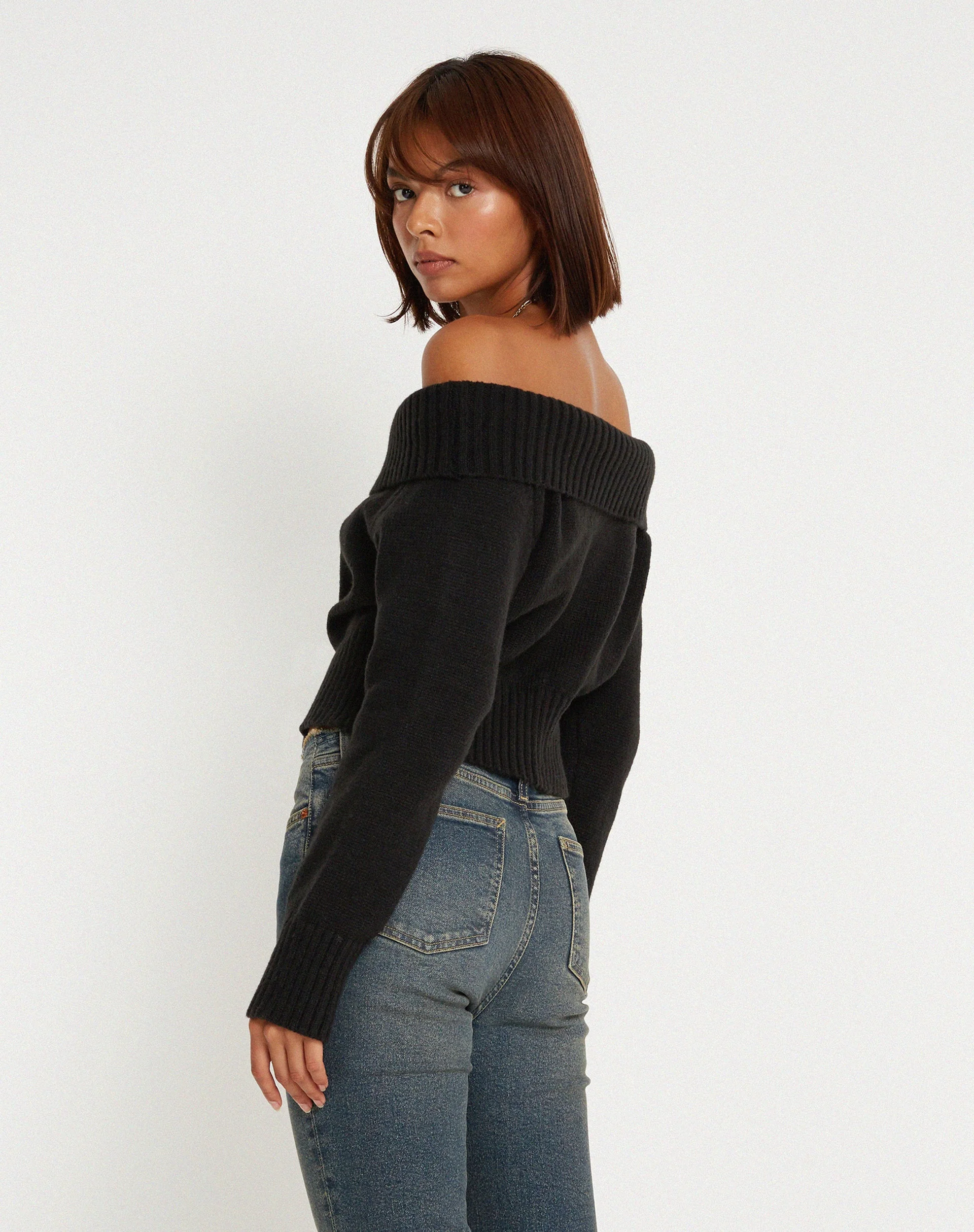 Koriya Bardot Top in Schwarz - Image 3