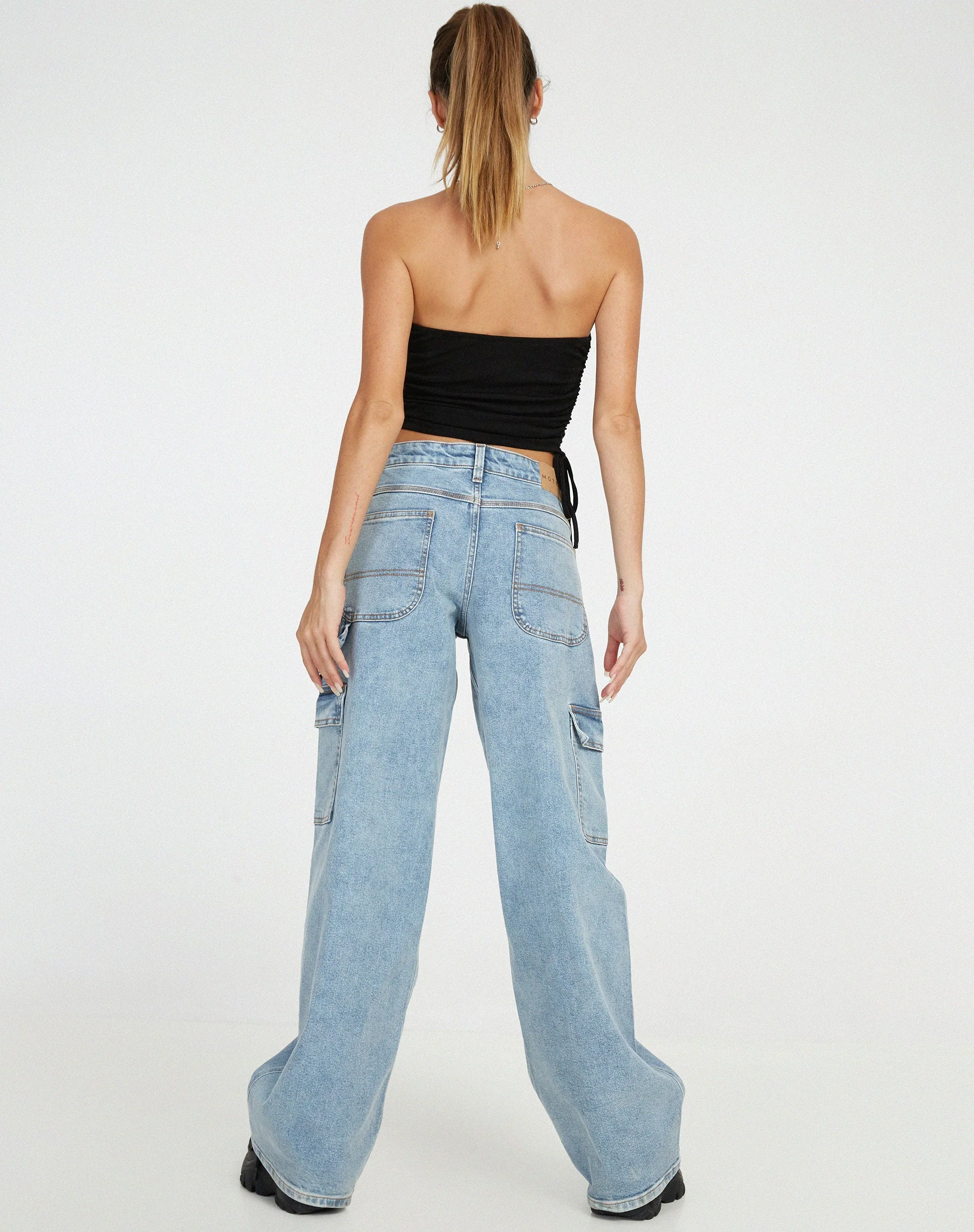 Kuincy Crop Top in Schwarz Diamantene Schnalle - Image 7