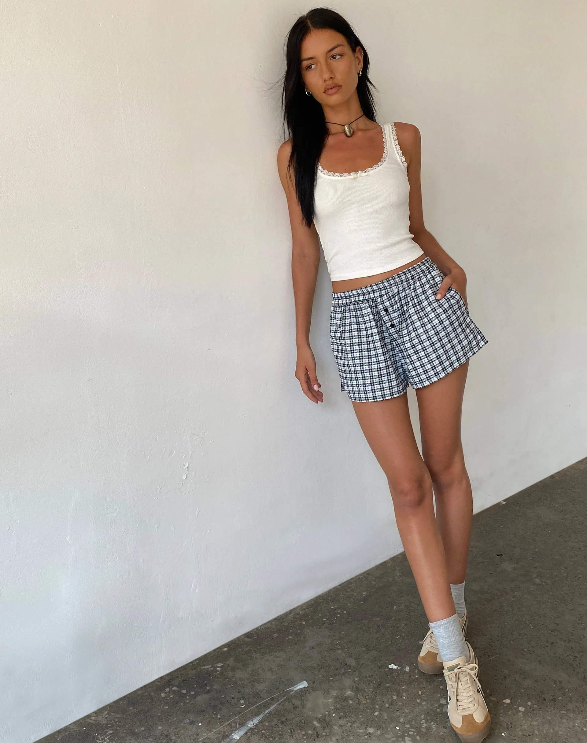 Laboxe Kurze Shorts in Brandy-Karo
