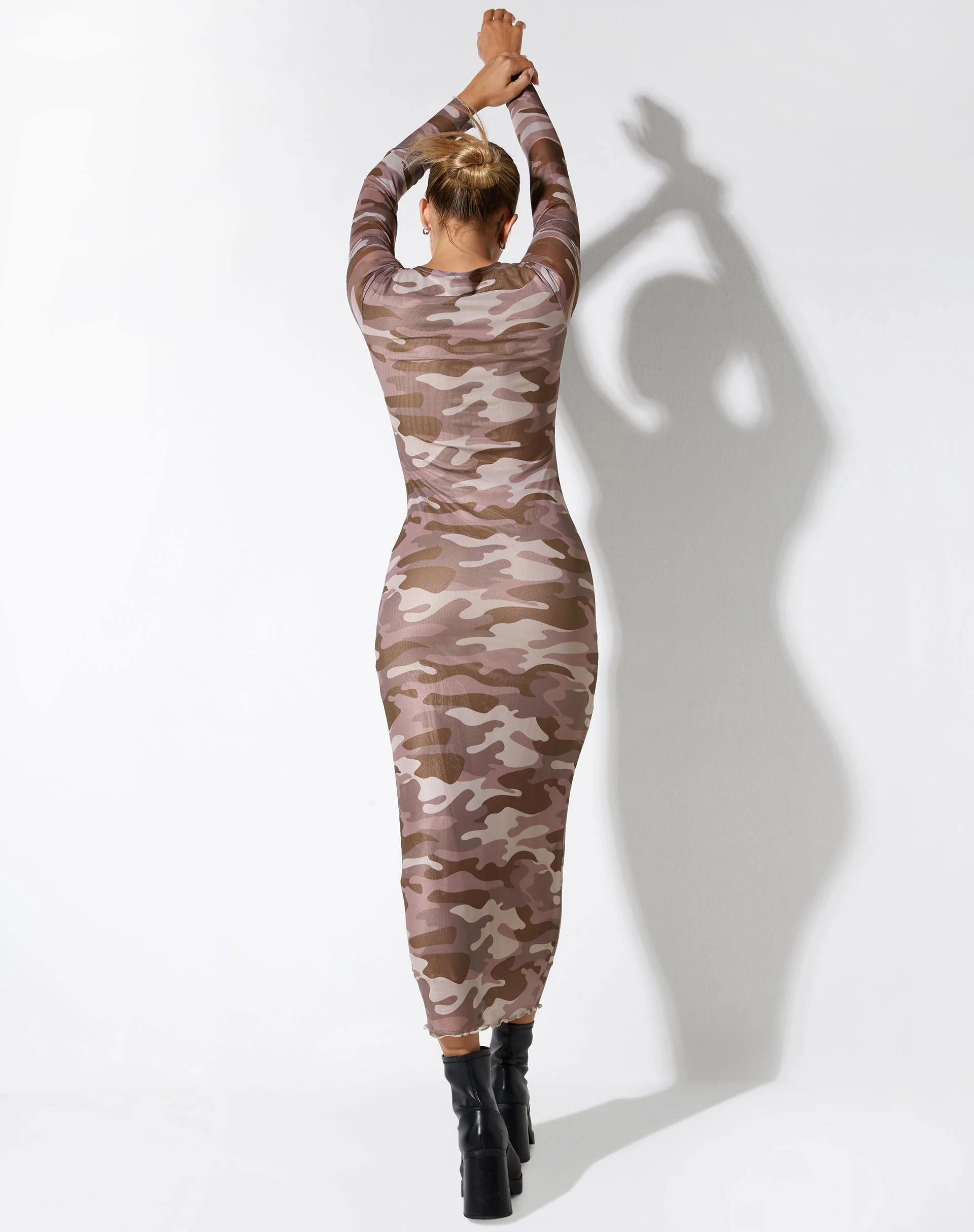 Laura Midikleid in Camo - Image 3