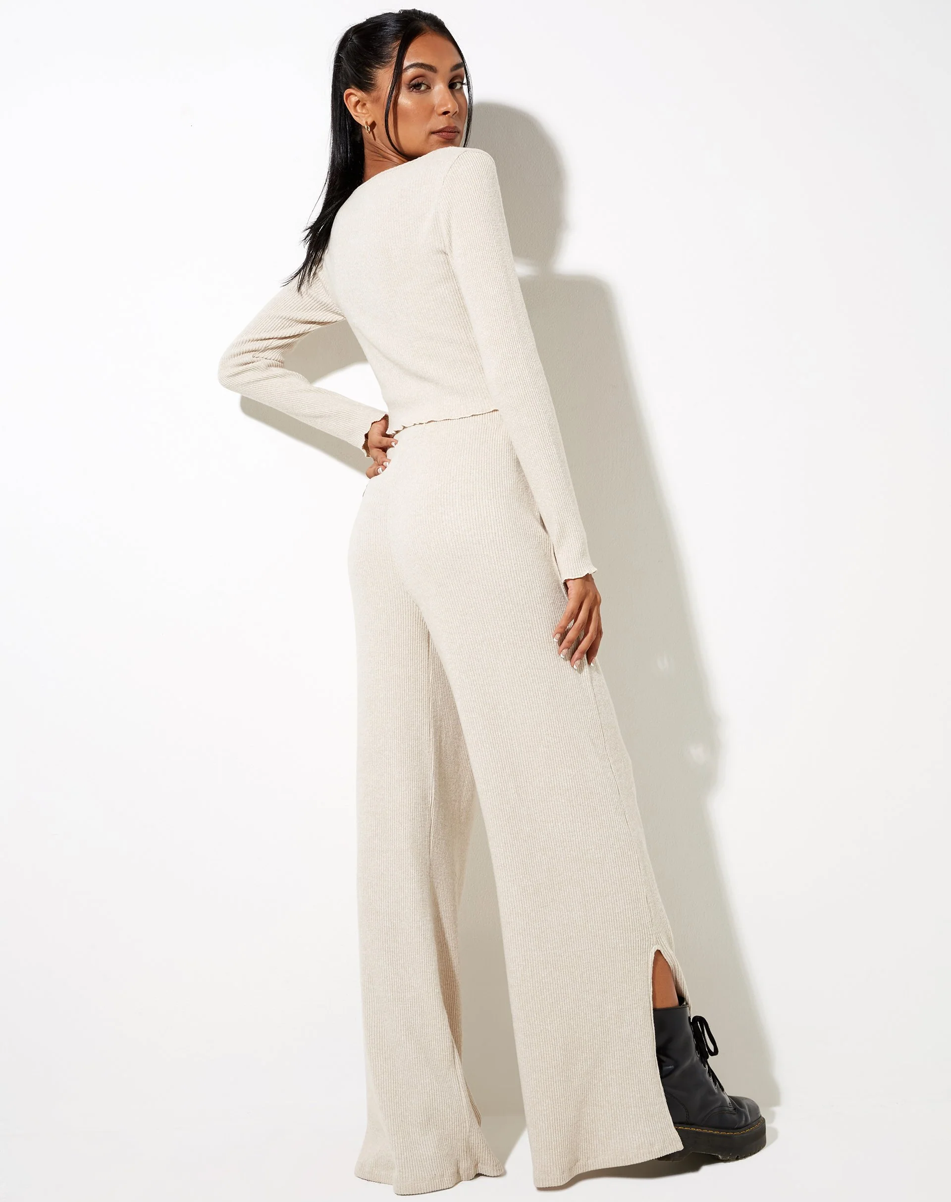 Lesia Top in Rippe Hafermehl - Image 4