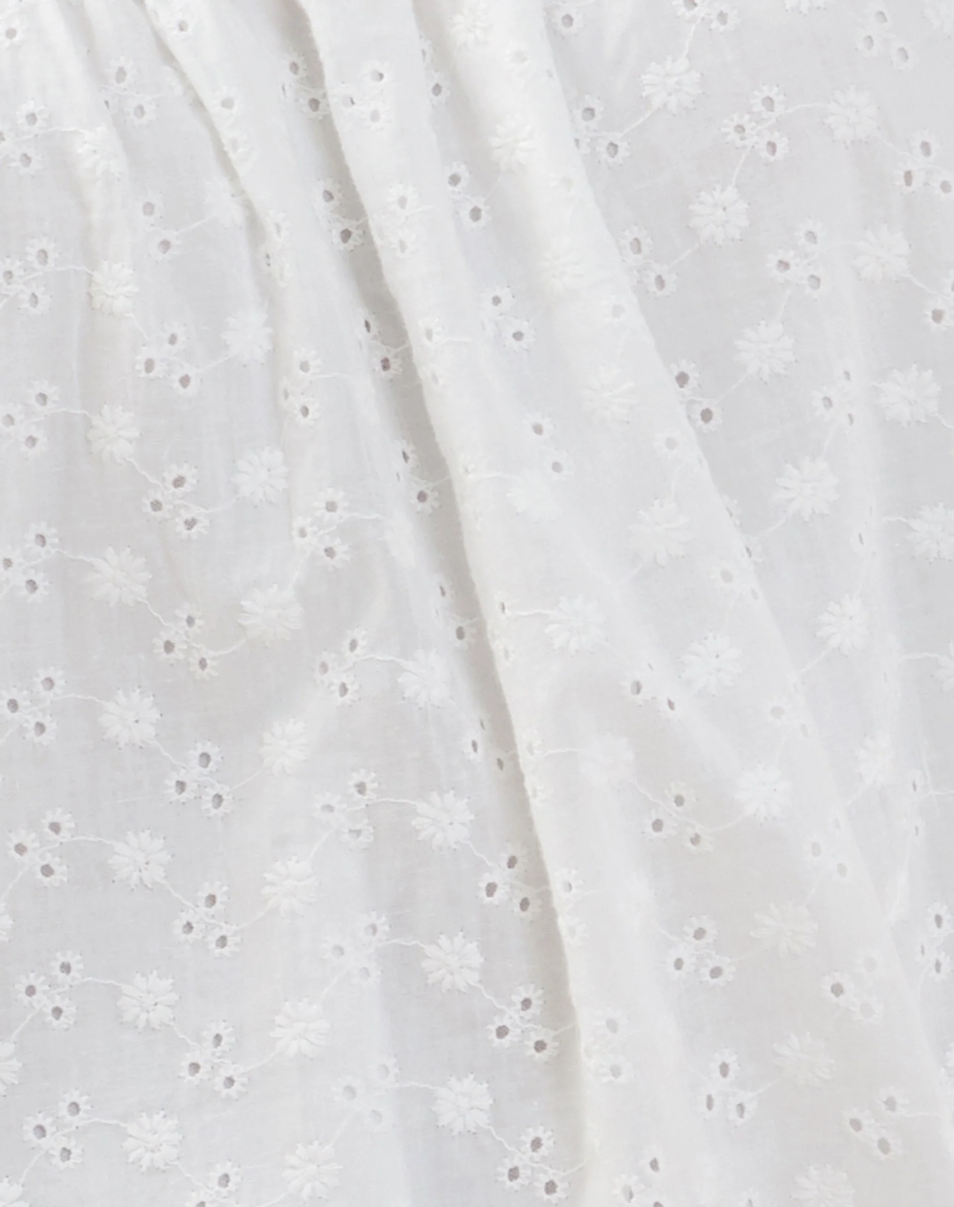 Leyona Broderie-Minikleid in Weiß - Image 7