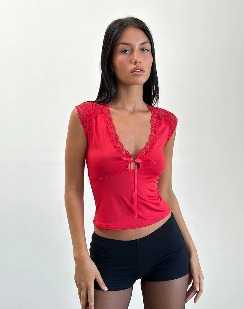 Livina Top aus Slinky Jersey Spitze Rot