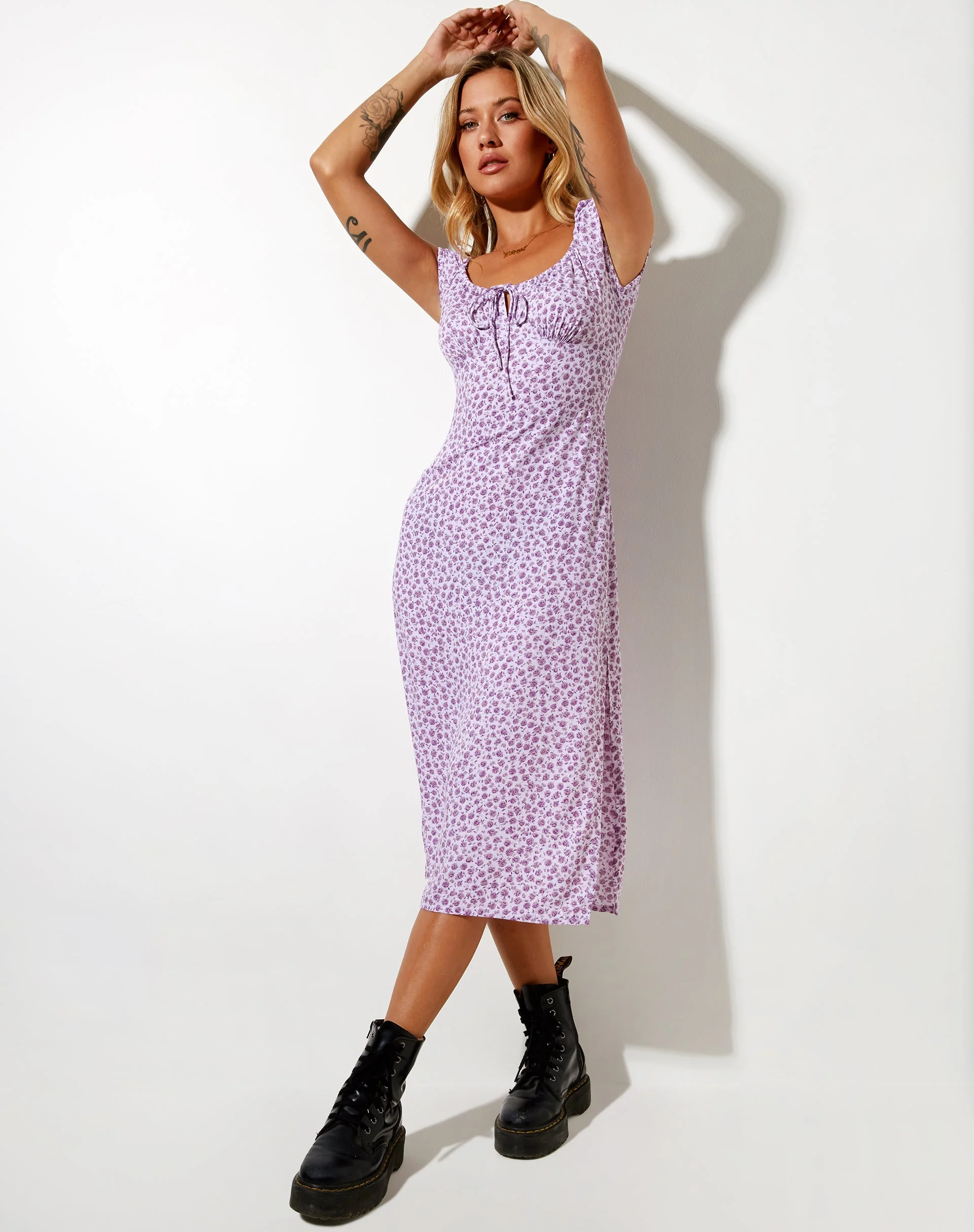 Lona Midikleid in Ditsy Rose Flieder