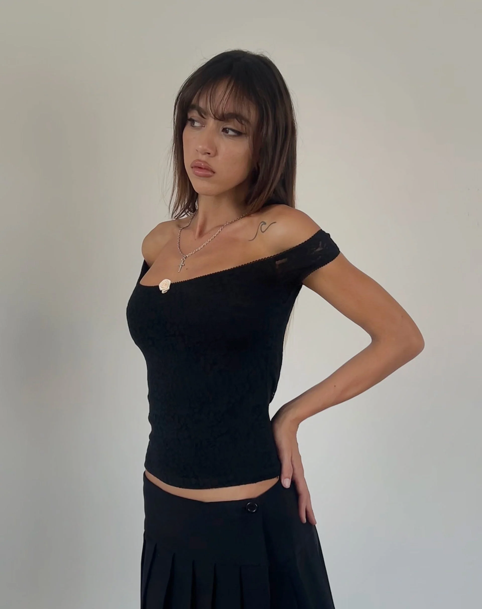 Lonnie Bardot Top aus rosa Spitze Schwarz - Image 3