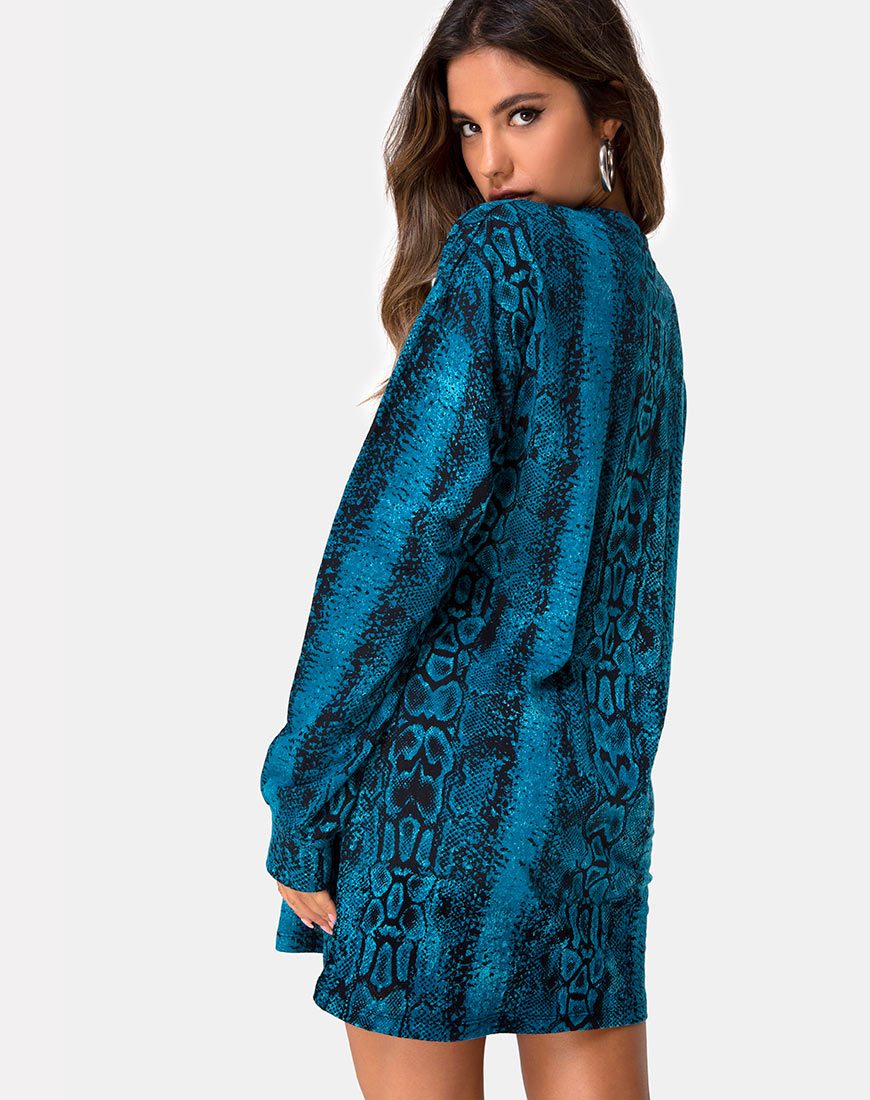 Lotsun Pullover Kleid in Schlangenblau - Image 2