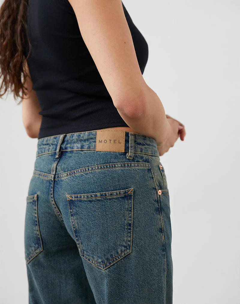 Low Rise Parallel Jeans in Braun Blau Acid - Image 4