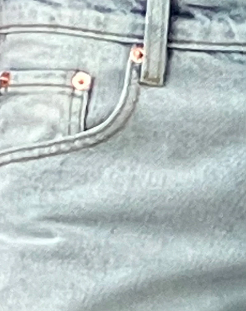 Parallele Jeans mit niedrigem Rise in extrem heller Waschung Blau - Image 6