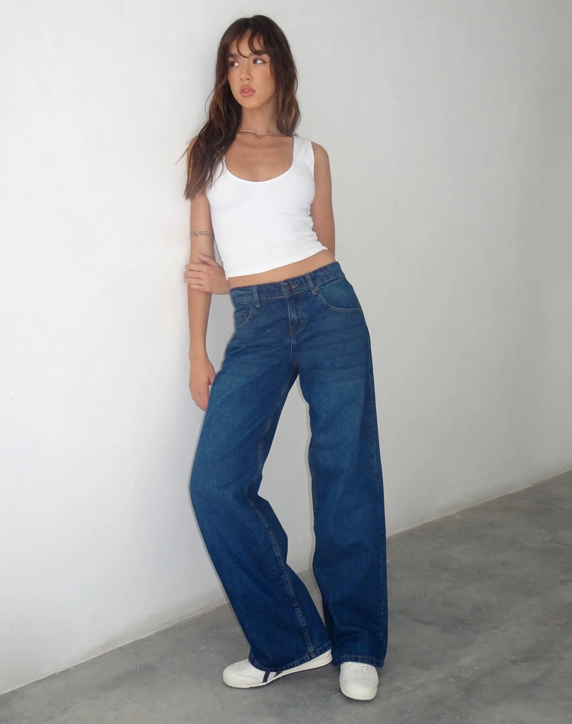Low Rise Parallel Jeans in Mittelblau Gebraucht - Image 5
