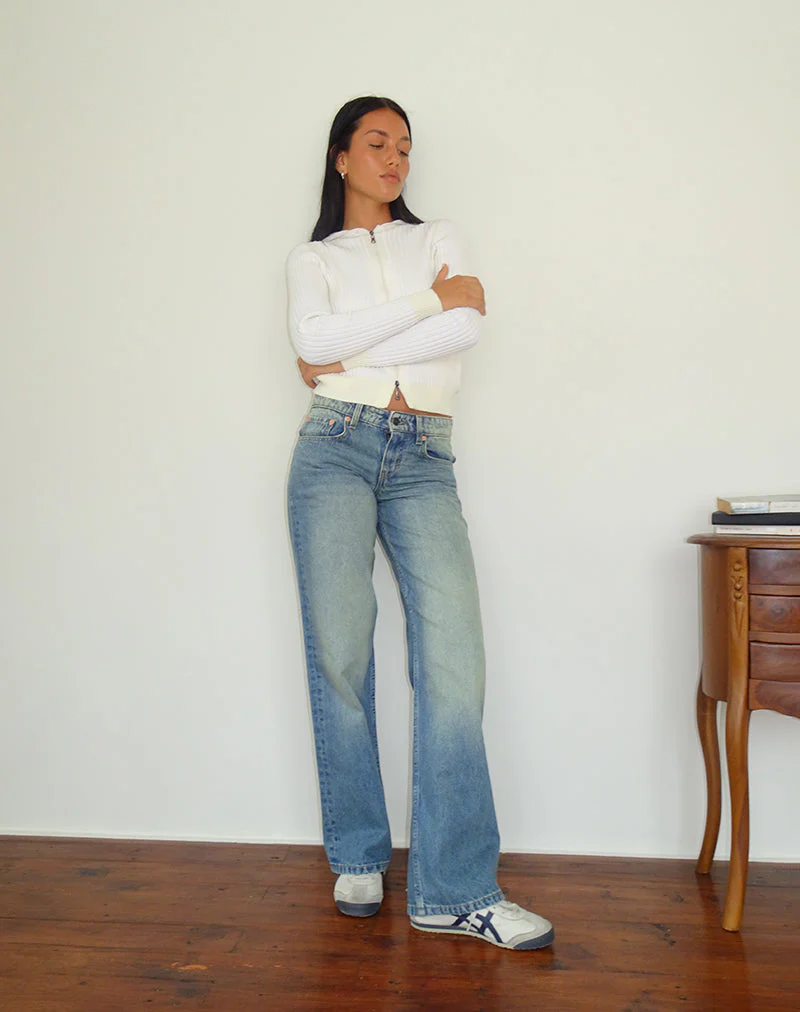 Low Rise Parallel Jeans in Seegrün - Image 4