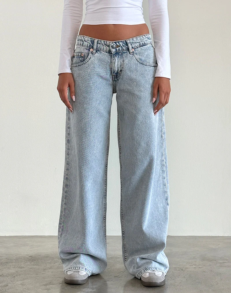Geräumige Low Rise Jeans in 80's Light Wash Blau