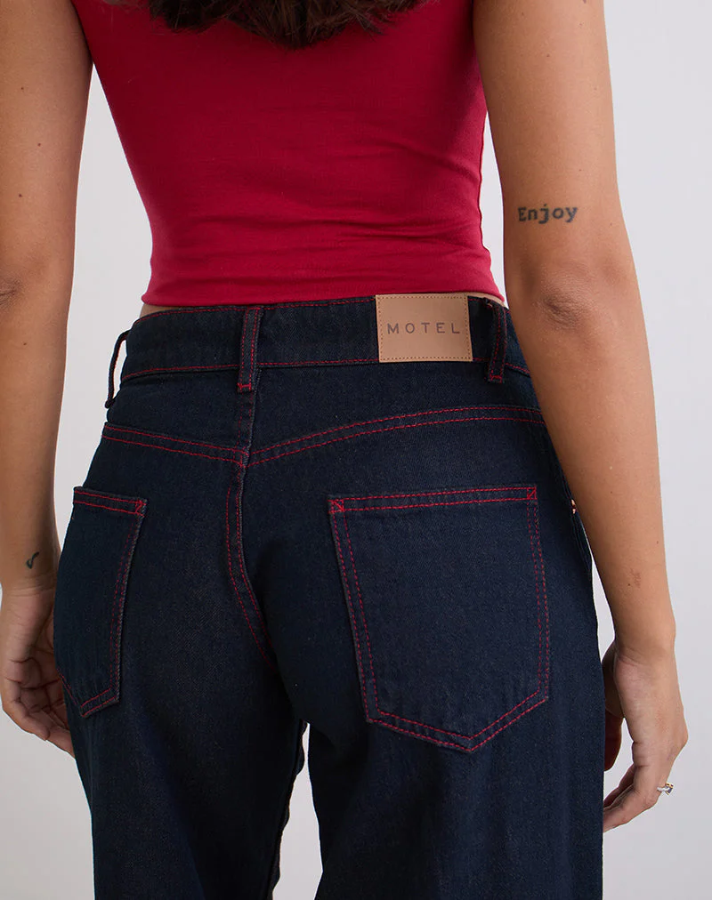 Geräumige Low Rise Jeans in Indigo mit roten Nähten - Image 7