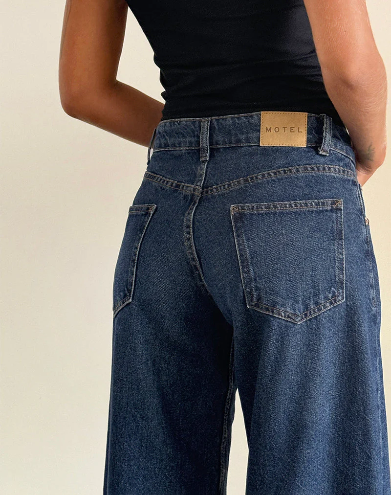 Geräumige extra weite Low Rise Jeans in Mid Indigo Blau - Image 5