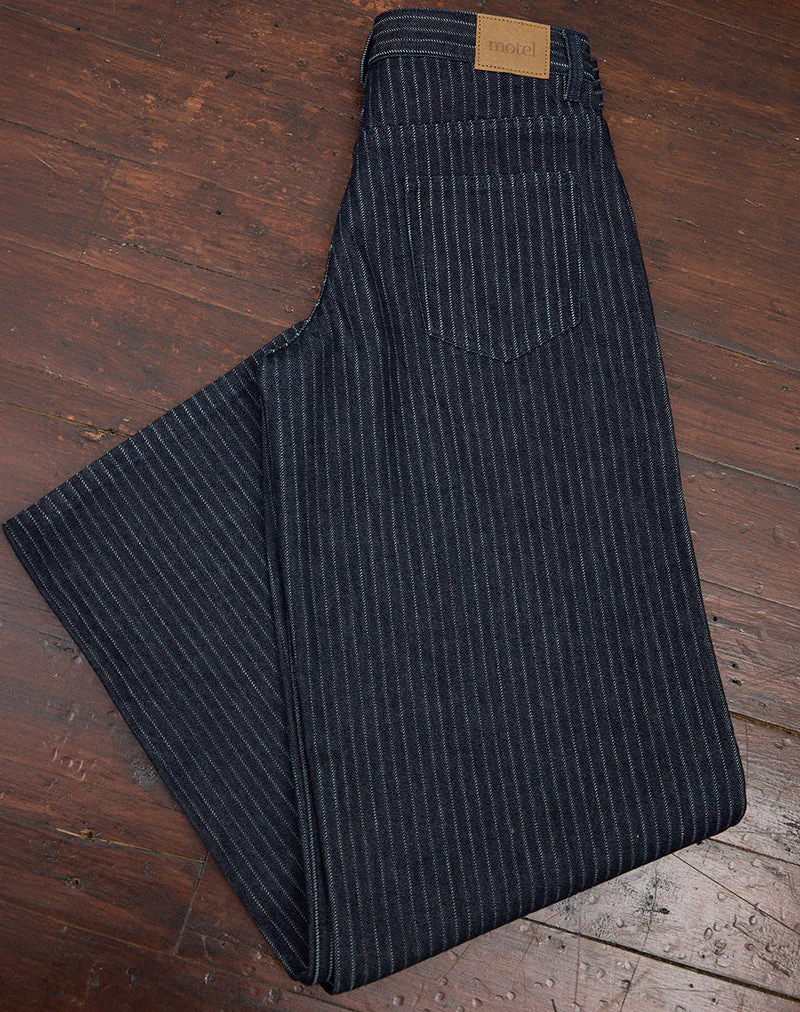 Low Rise Roomy Jeans in Stripe Indigo - Image 7