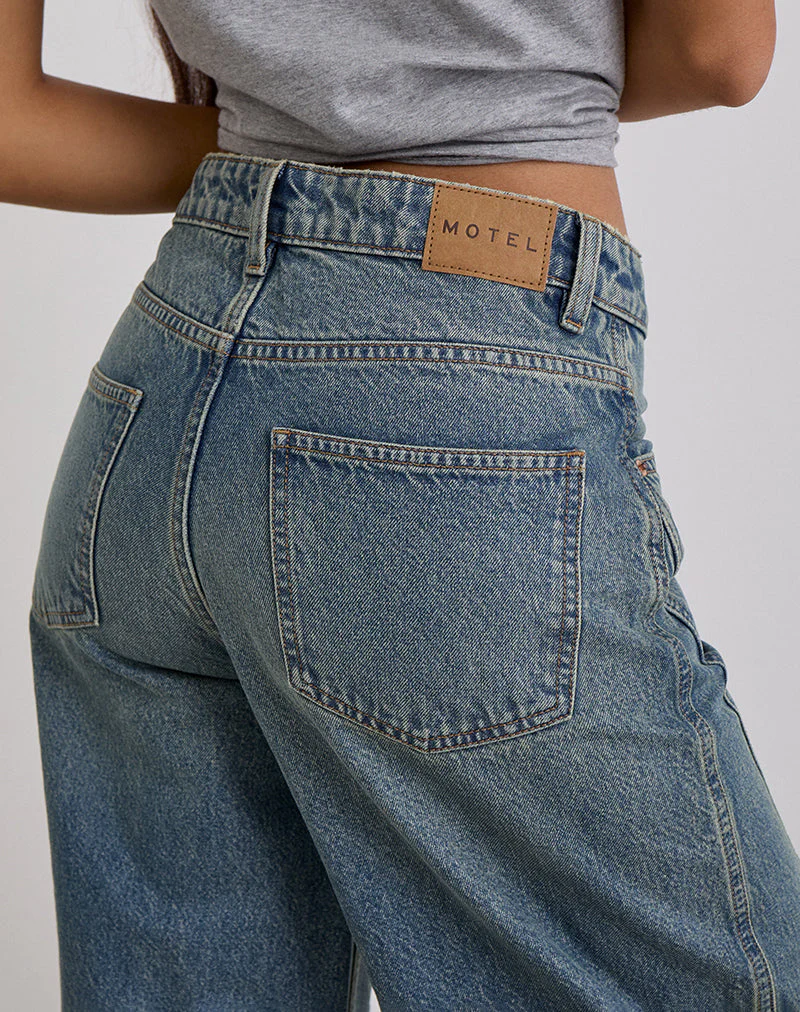 Niedrig geschnittene, geräumige Jeans in Vintage Blau Grün - Image 5