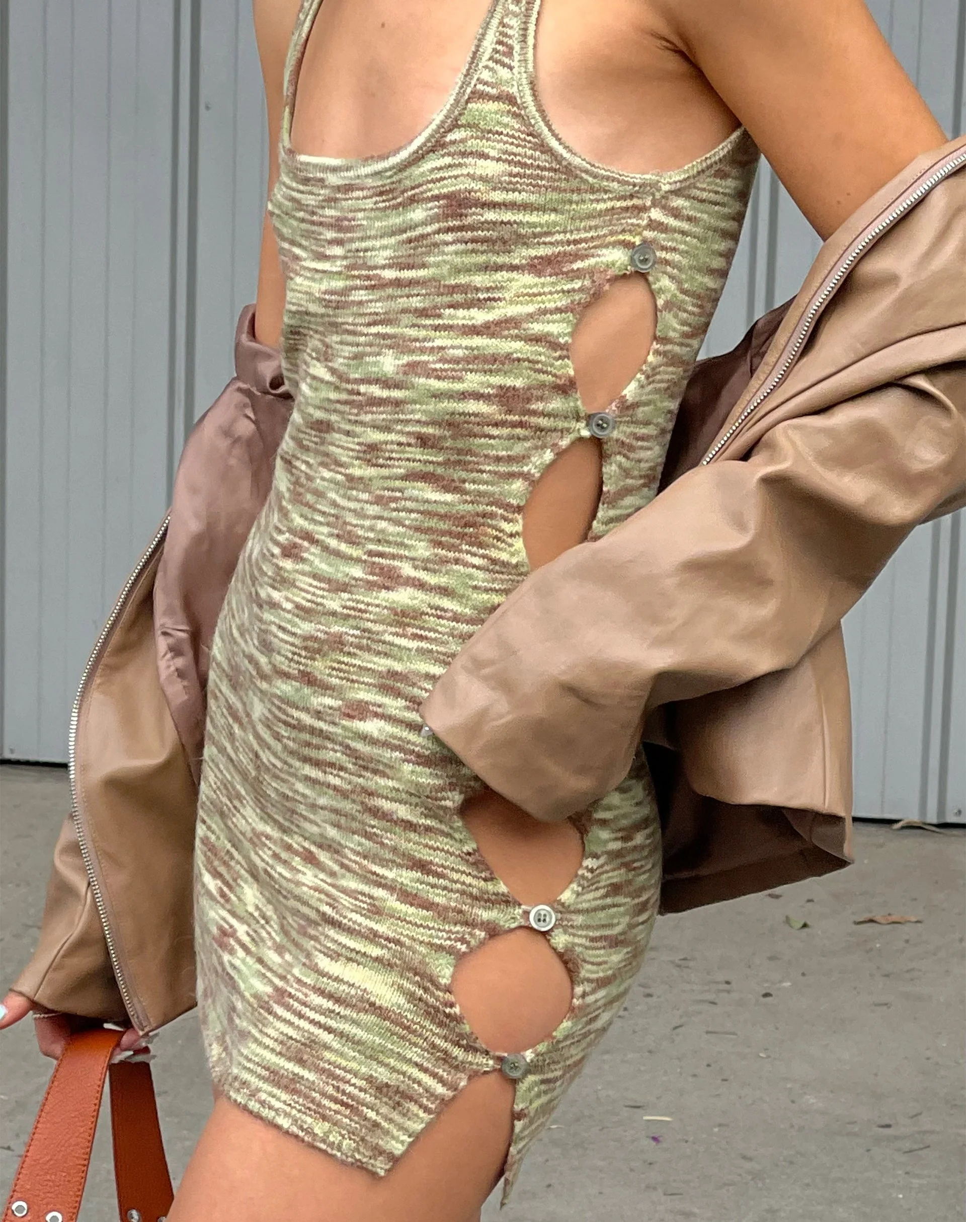 Lukita Minikleid in Mix Space Dye Khaki - Image 2