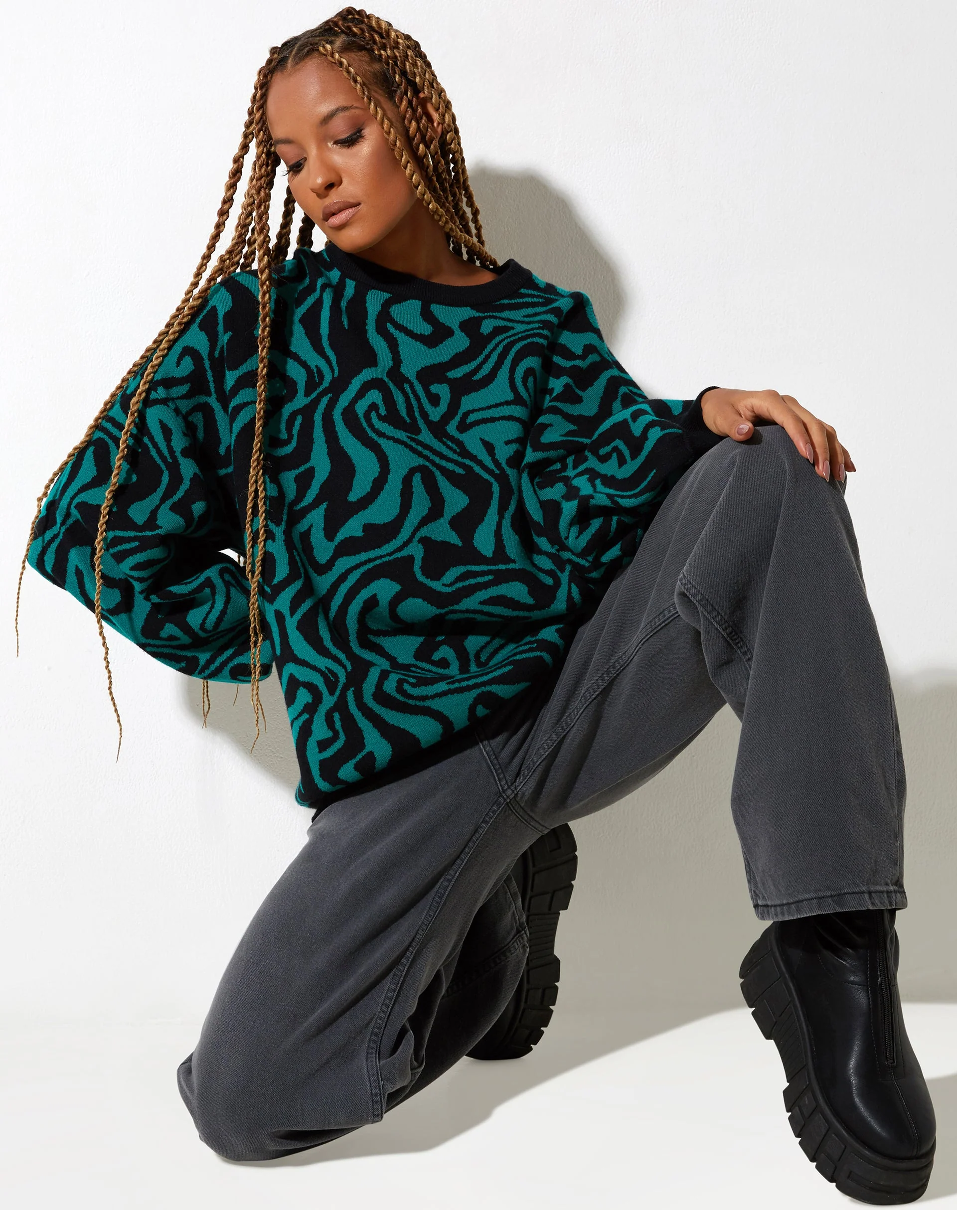Mably Pullover in Jagged Swirl Grün und Schwarz
