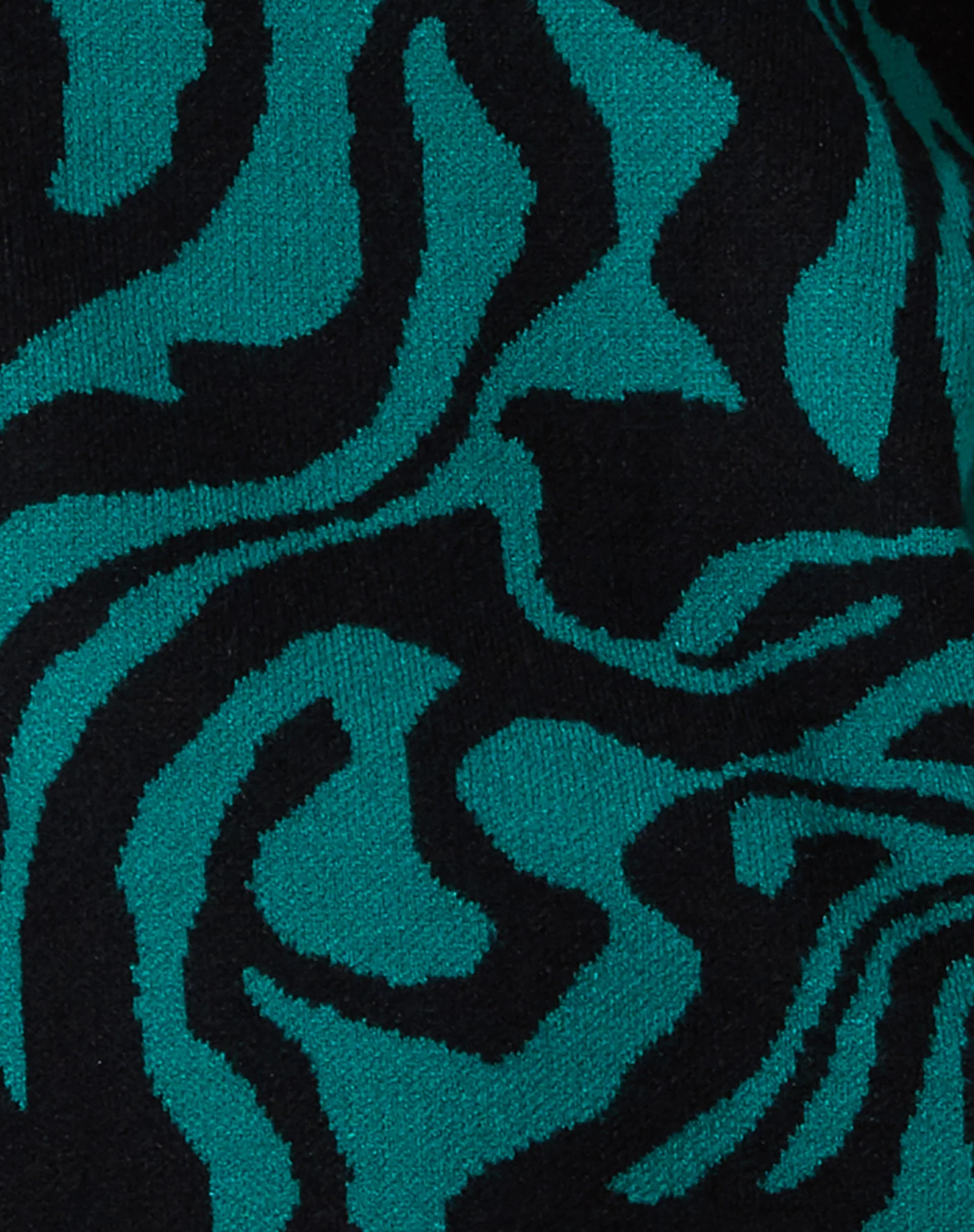 Mably Pullover in Jagged Swirl Grün und Schwarz - Image 8