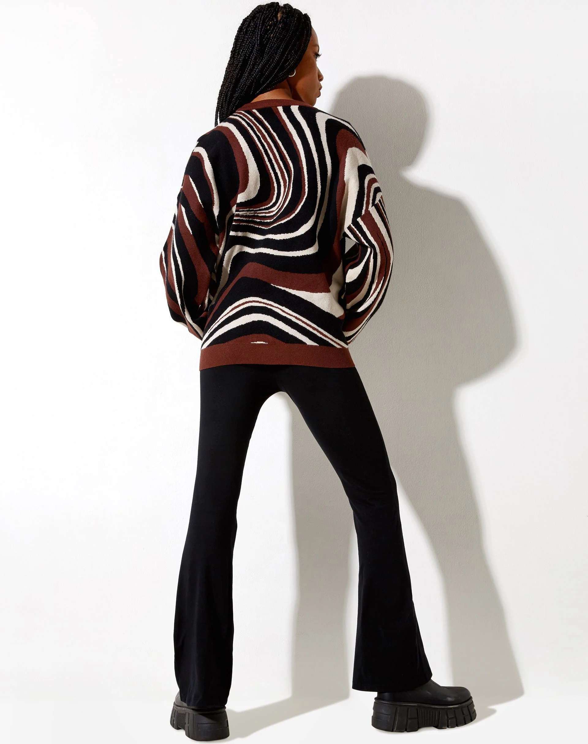 Mably Pullover in Mega Ripple Braun - Image 5