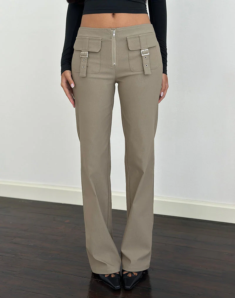 Maite Taschenhose in Tailoring Taupe - Image 2