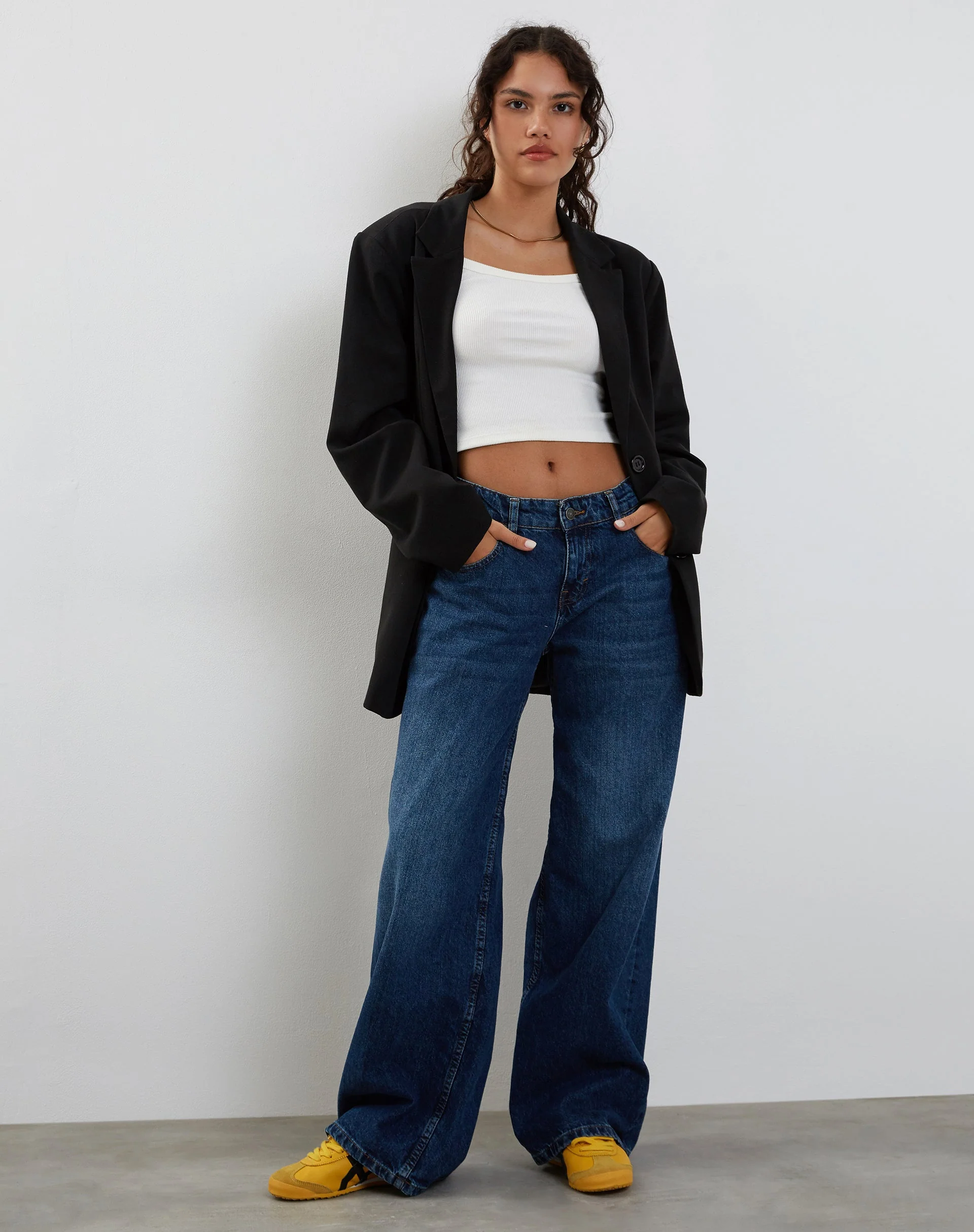 Maiwa Blazer in Schwarz - Image 3