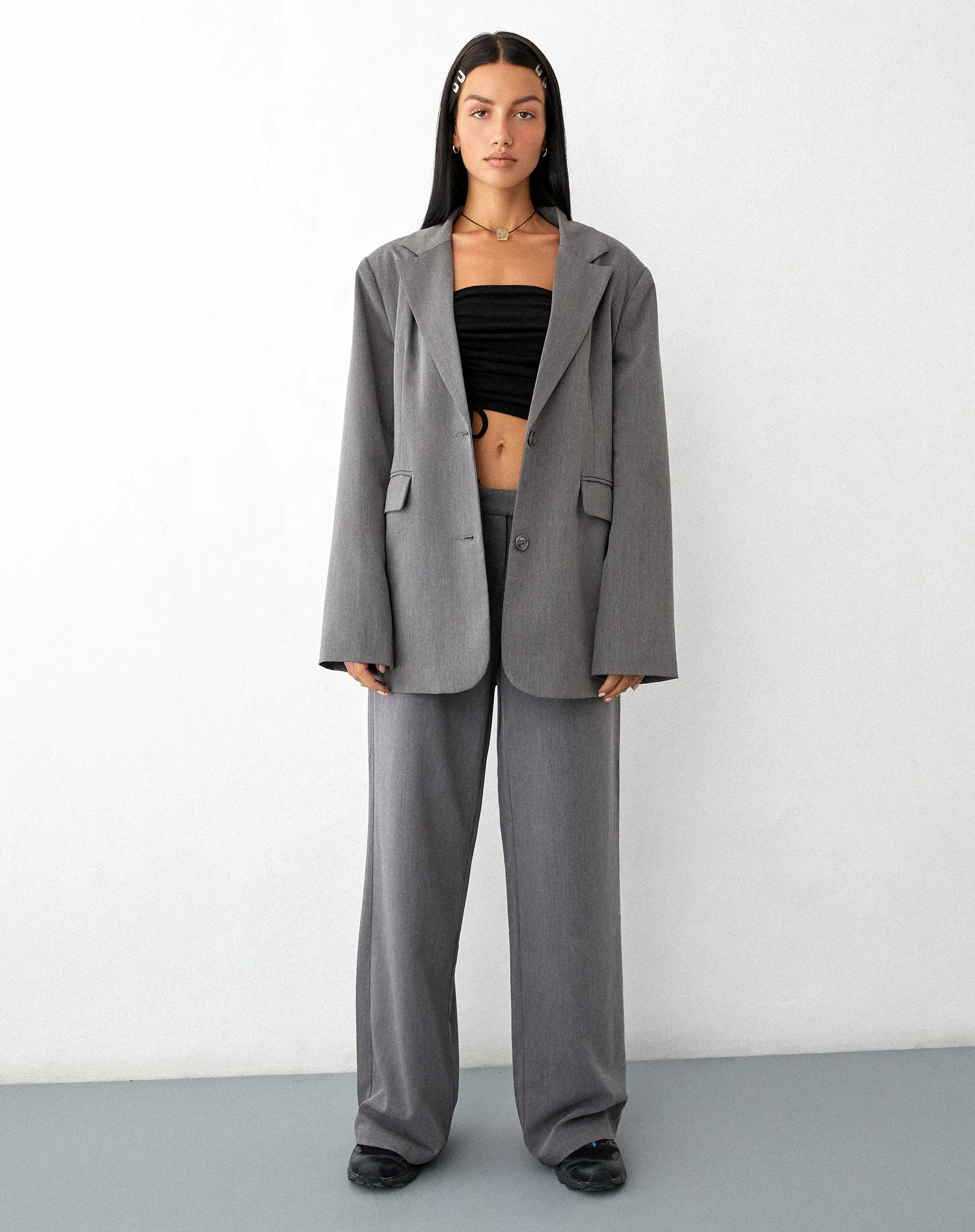 MOTEL X JACQUIE Maiwa Blazer in Tailoring Charcoal - Image 4