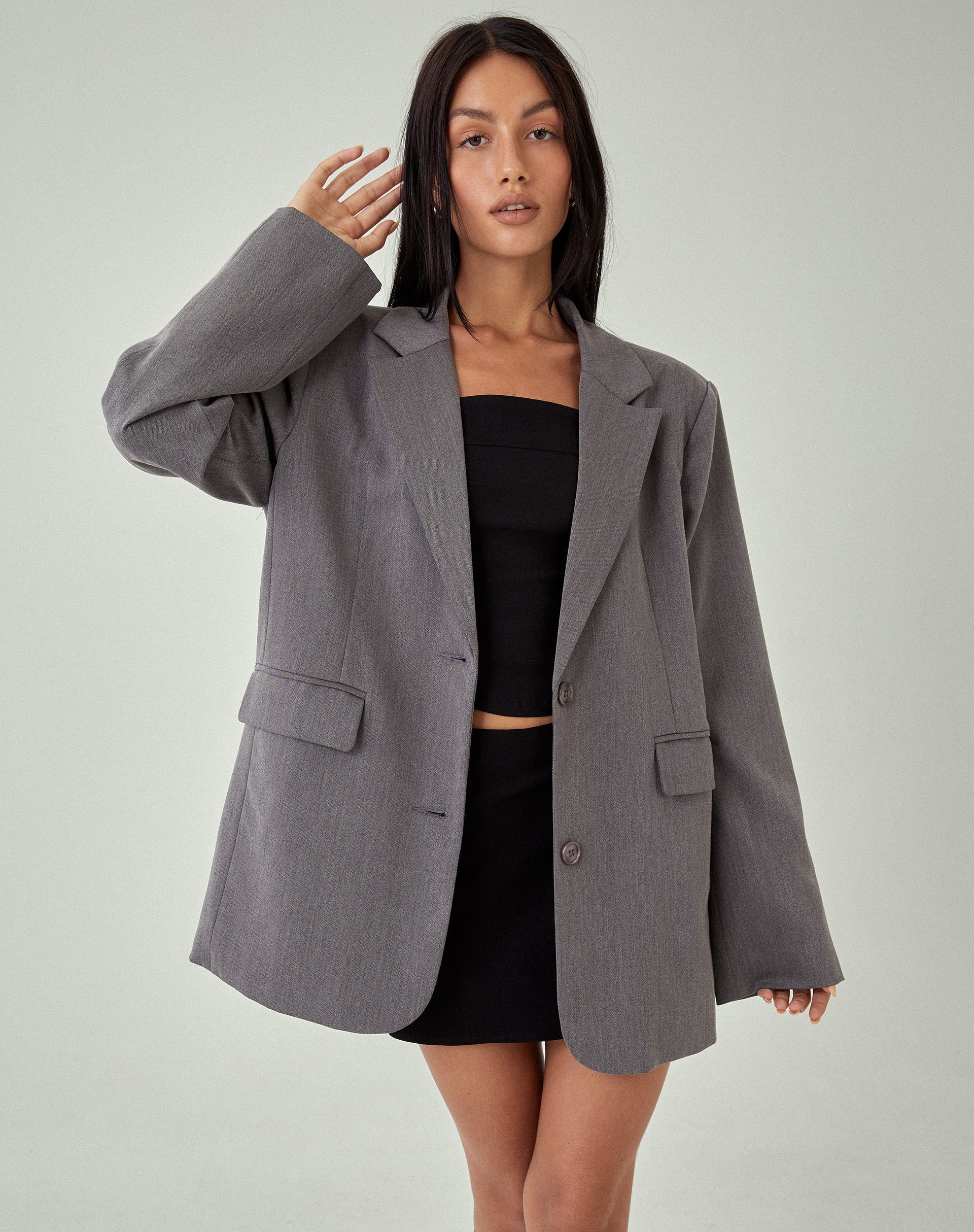 MOTEL X JACQUIE Maiwa Blazer in Tailoring Charcoal - Image 5