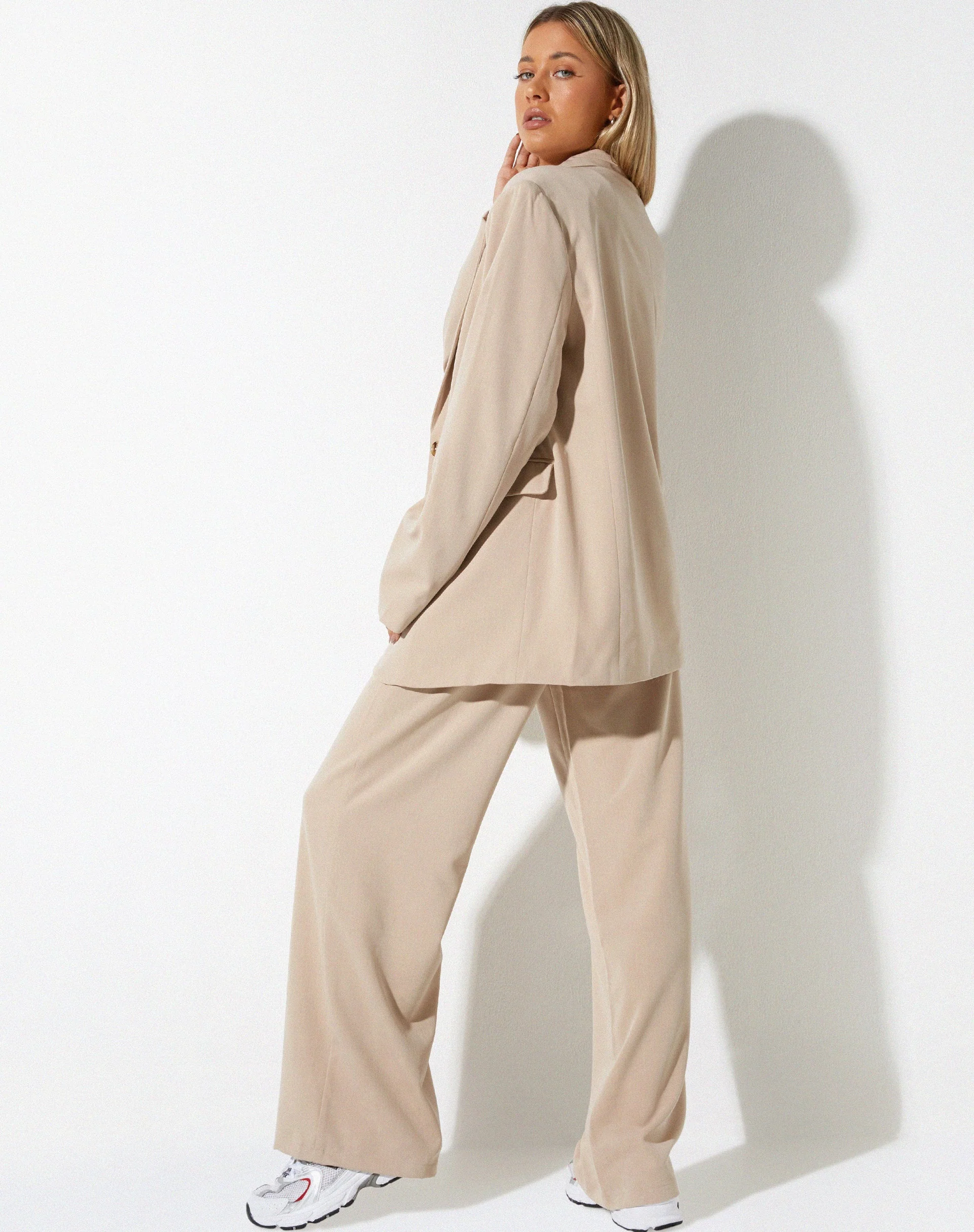Malva Blazer in weichem Tailoring Beige - Image 4