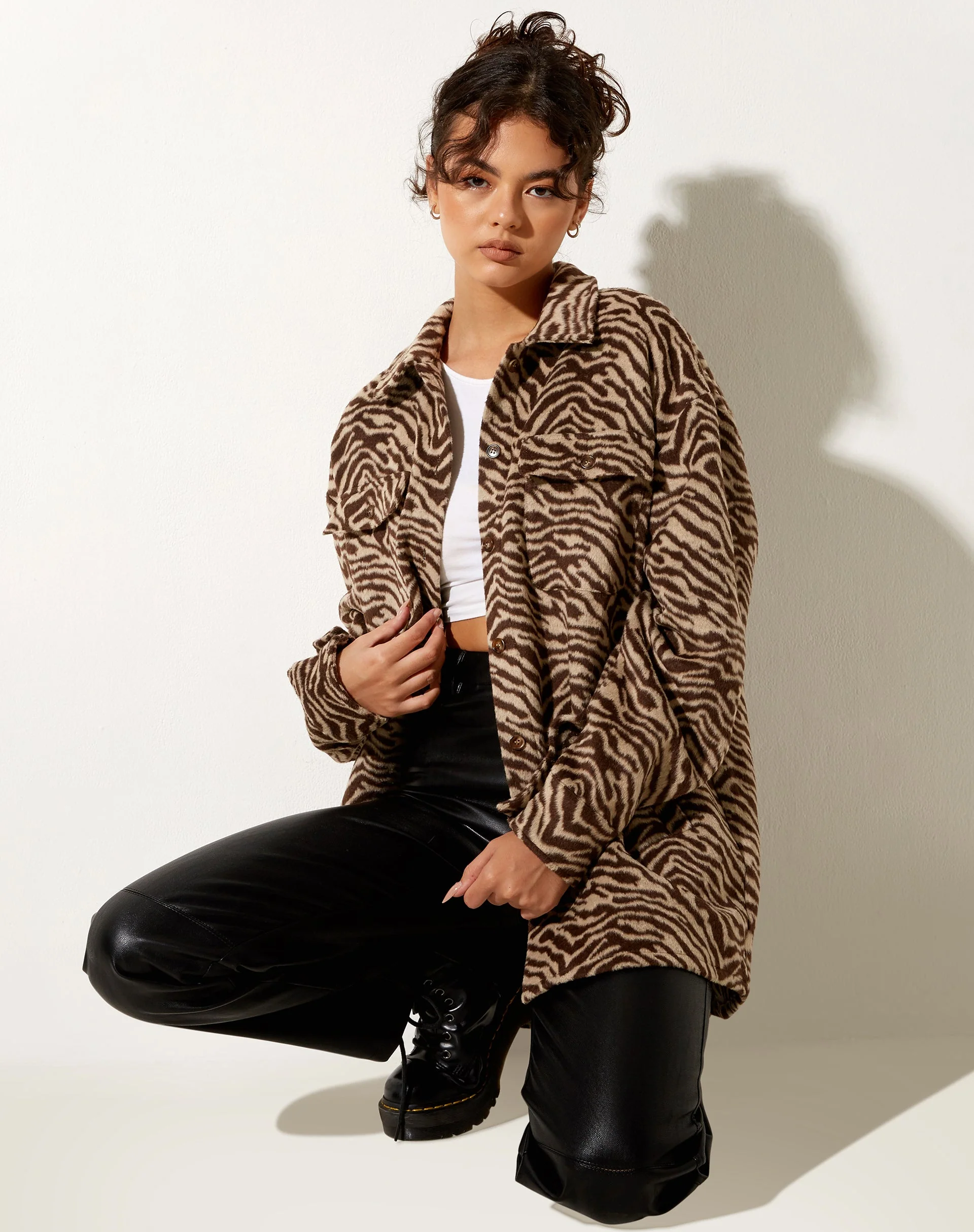 Medita Hemd in Braun Tier - Image 3
