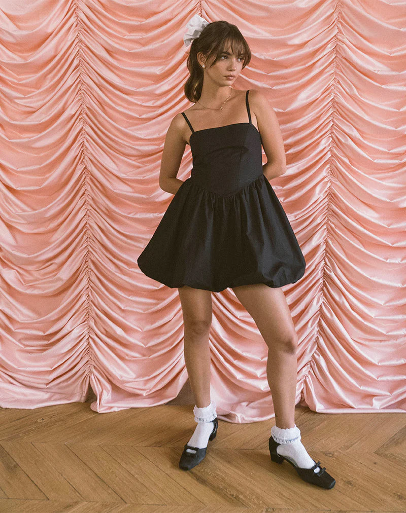 Micala Puffball-Minikleid in Schwarz - Image 4