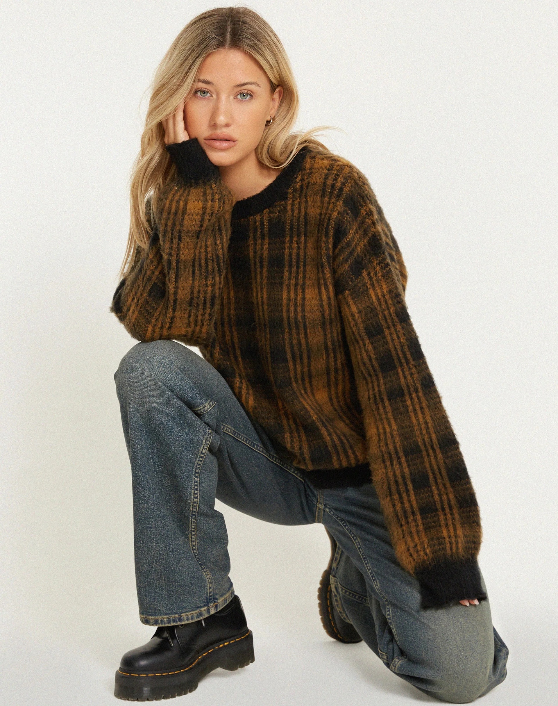 Mihail Strickpullover in Schwarzbraun - Image 2