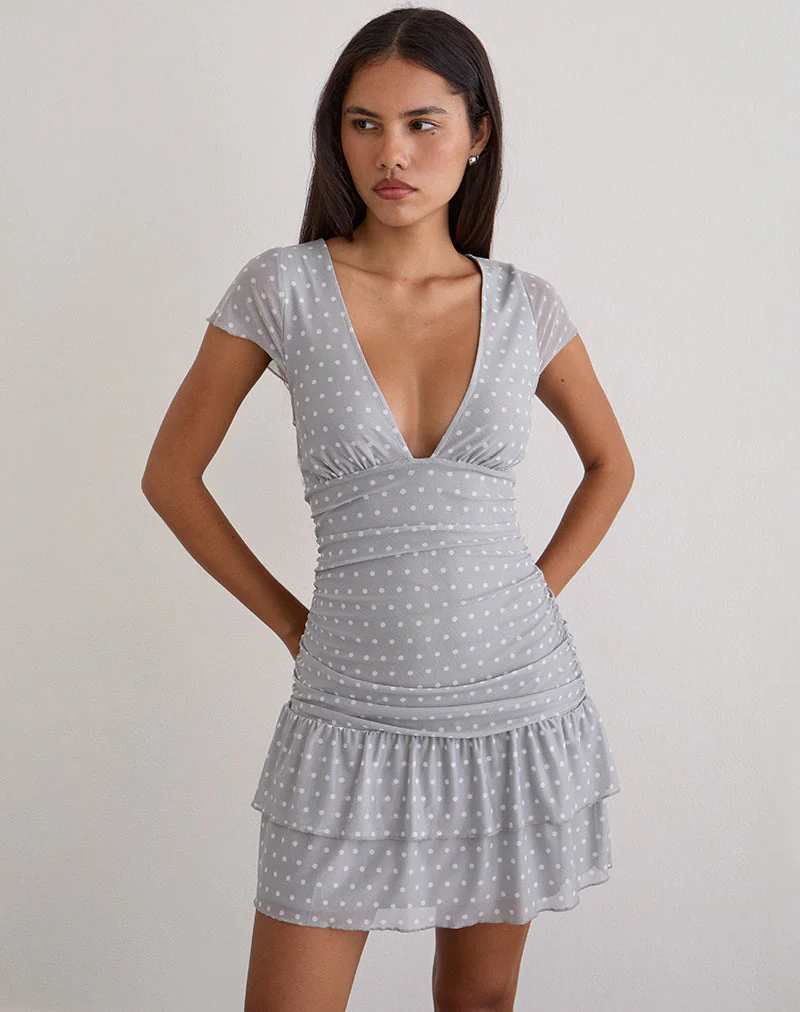 Mowgli Minikleid mit Flügelärmeln in Grau mit winzigen weißen Punkten