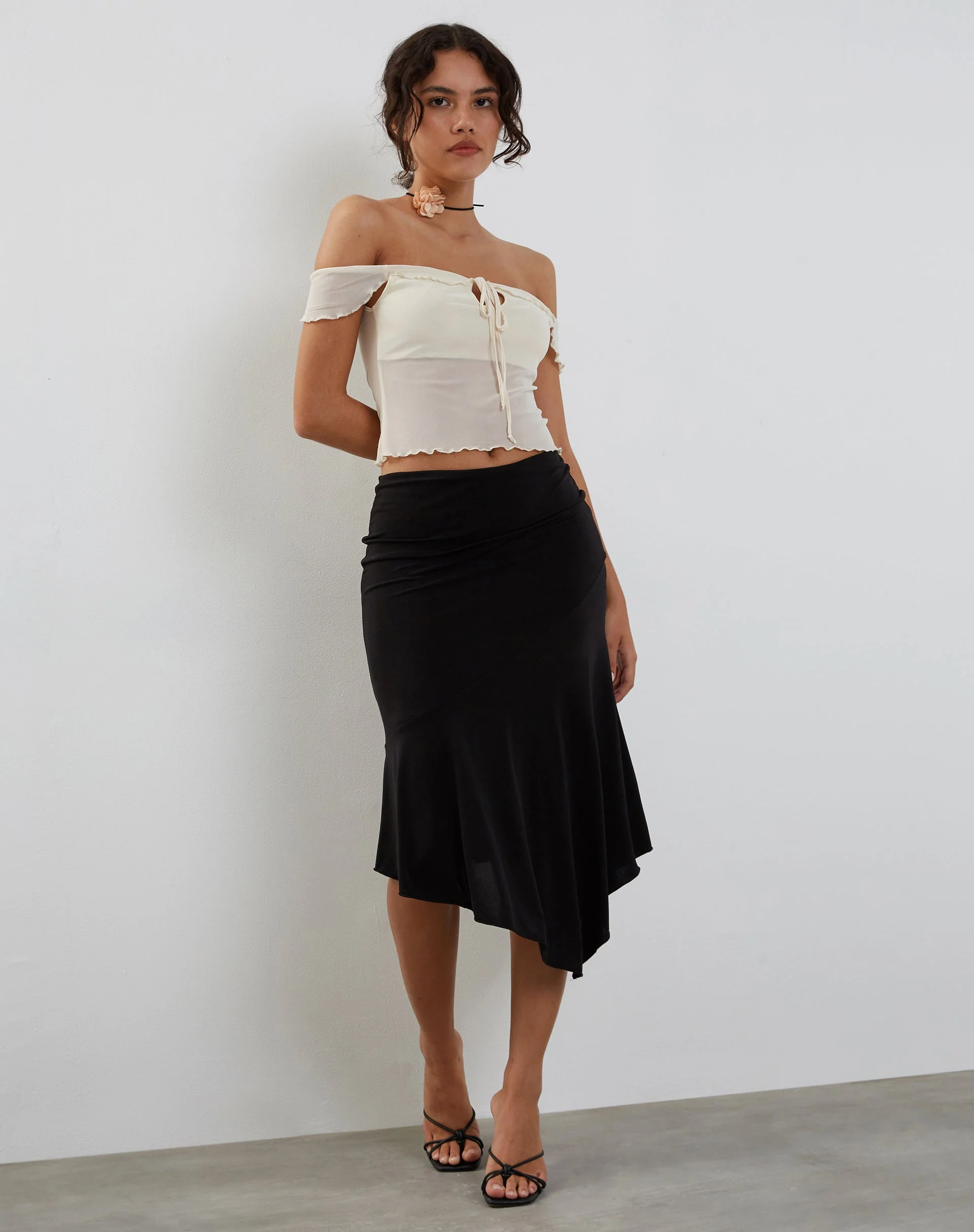 Nabil Bardot Top aus Mesh Creme - Image 2
