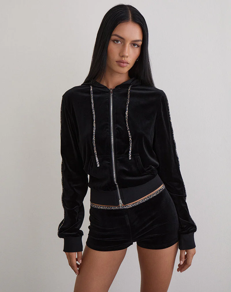 Nakoa Waist Short in Schwarz mit Rar Leopard Bindung - Image 4