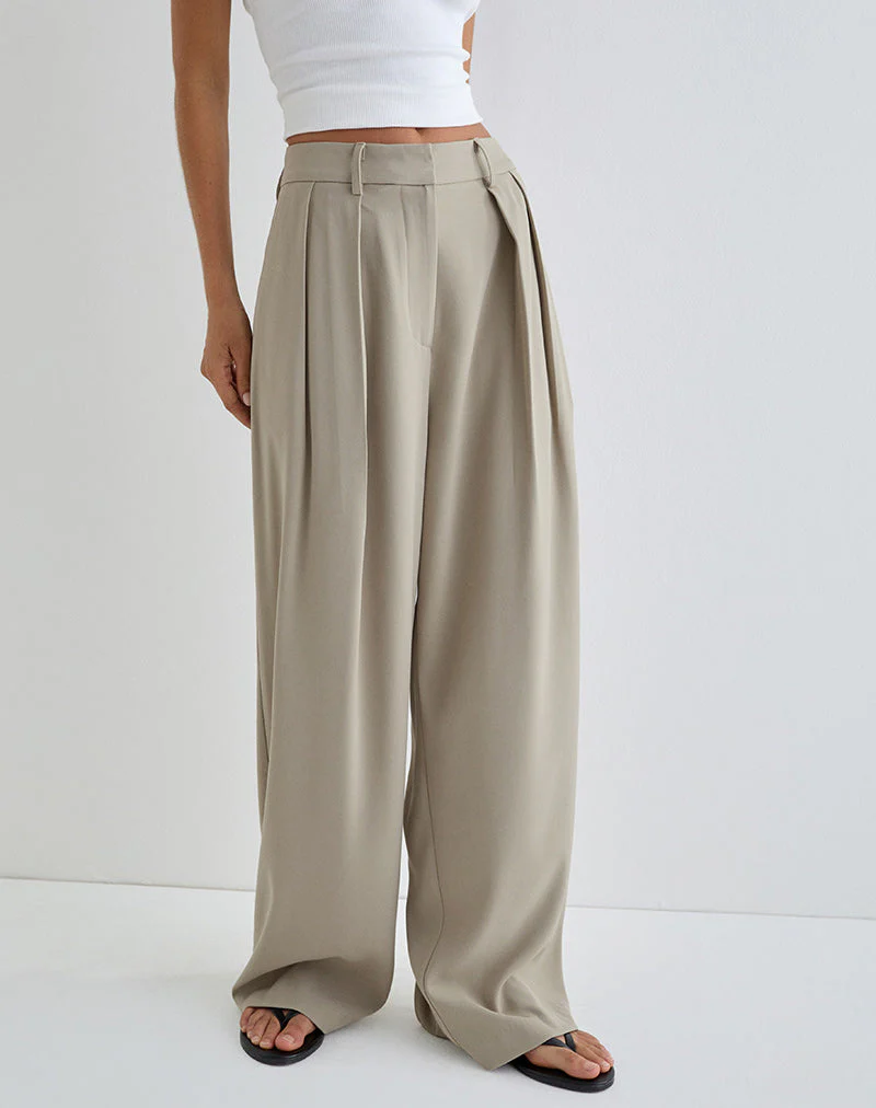 Nala Breite Bundfaltenhose in Taupe Tailoring - Image 3