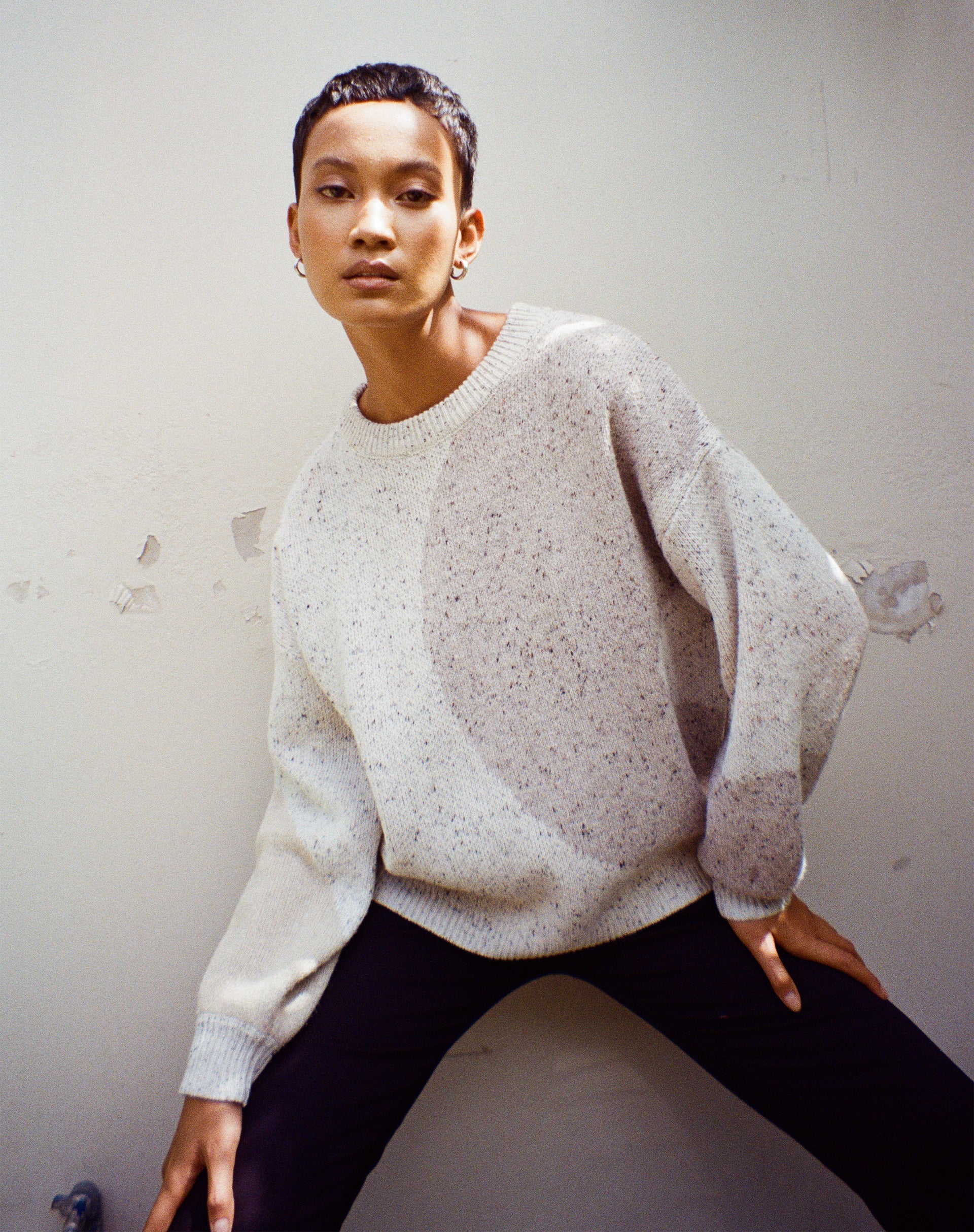 Namari Pullover in Abstrakt Splodge - Image 3