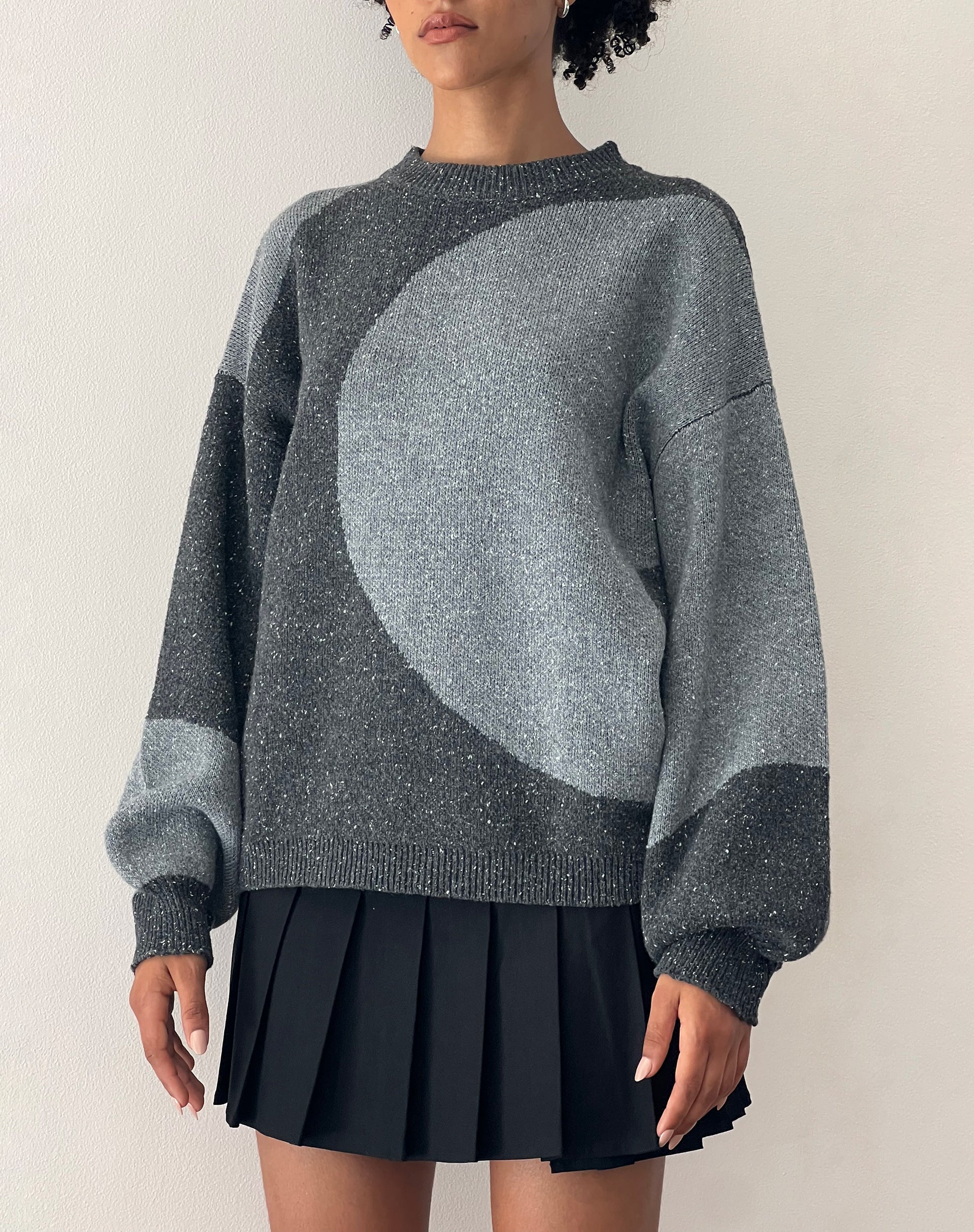 Namari-Pullover aus schwarzem und anthrazitfarbenem Mischstrick - Image 4