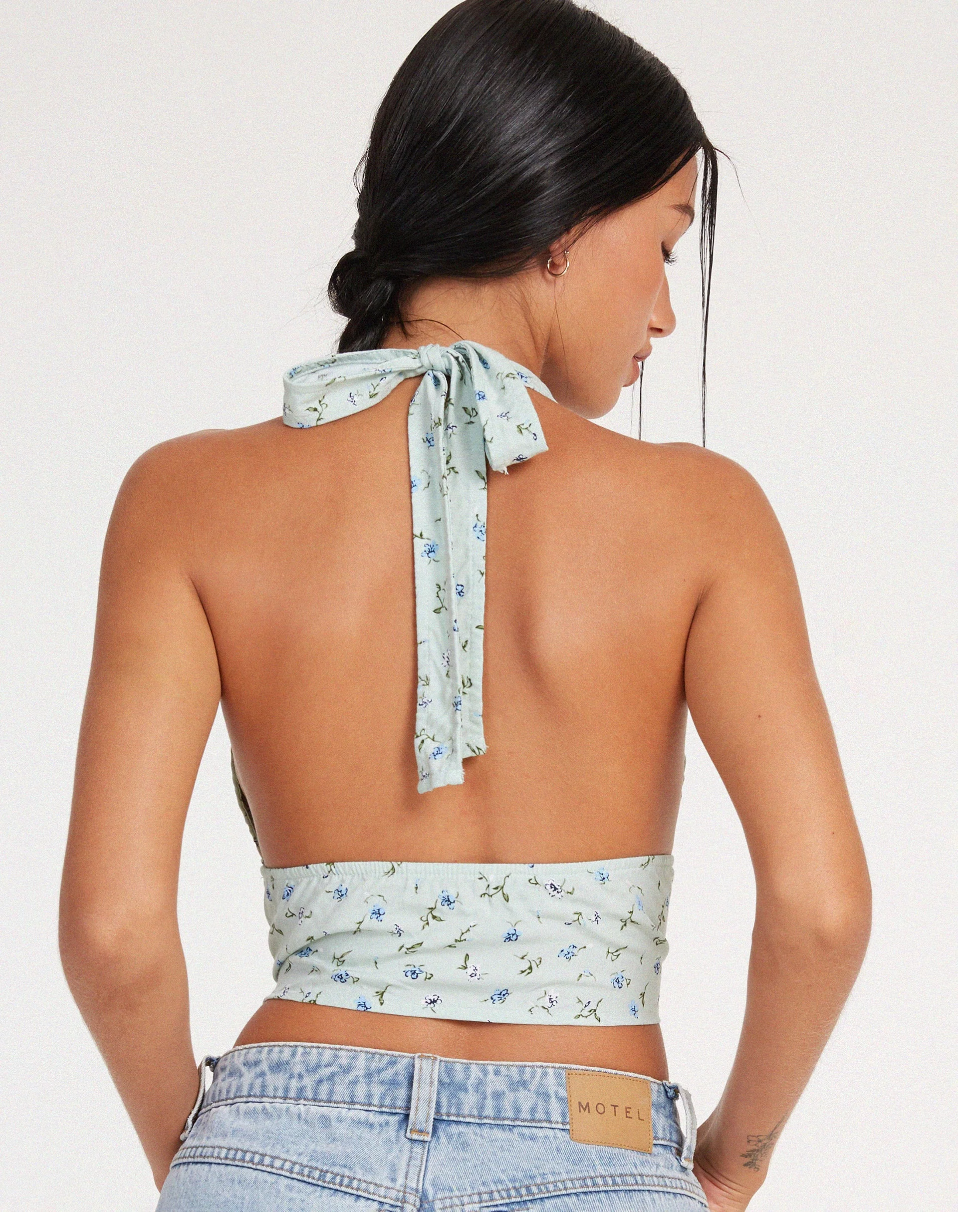 Nanda Crop Top in hübschem Blütengrün - Image 3