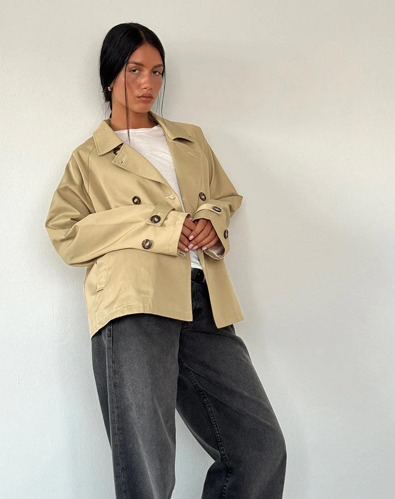 Narto Boxy Trenchcoat in Tan - Image 3